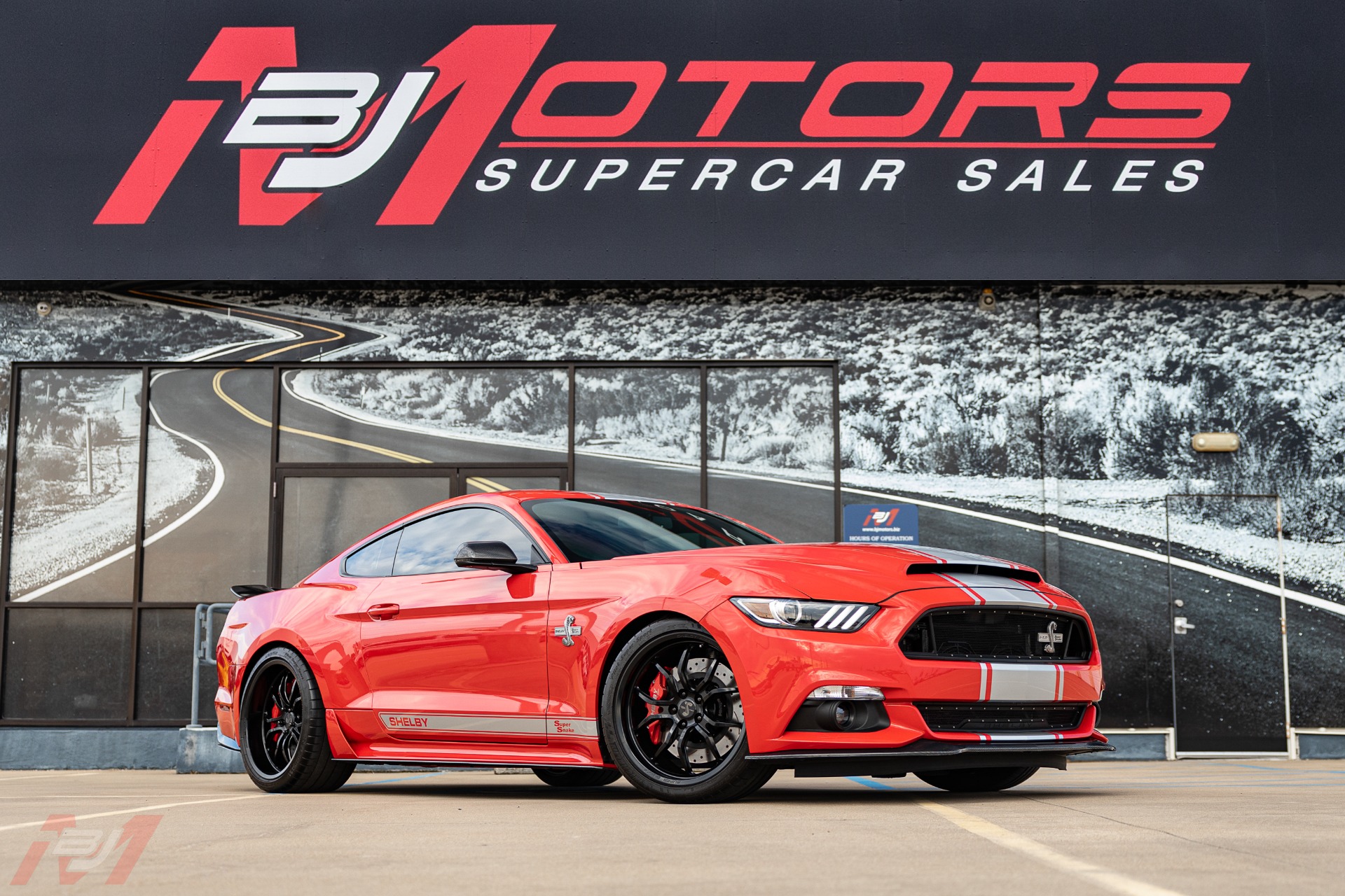 Used-2015-Ford-Mustang-Shelby-Super-Snake