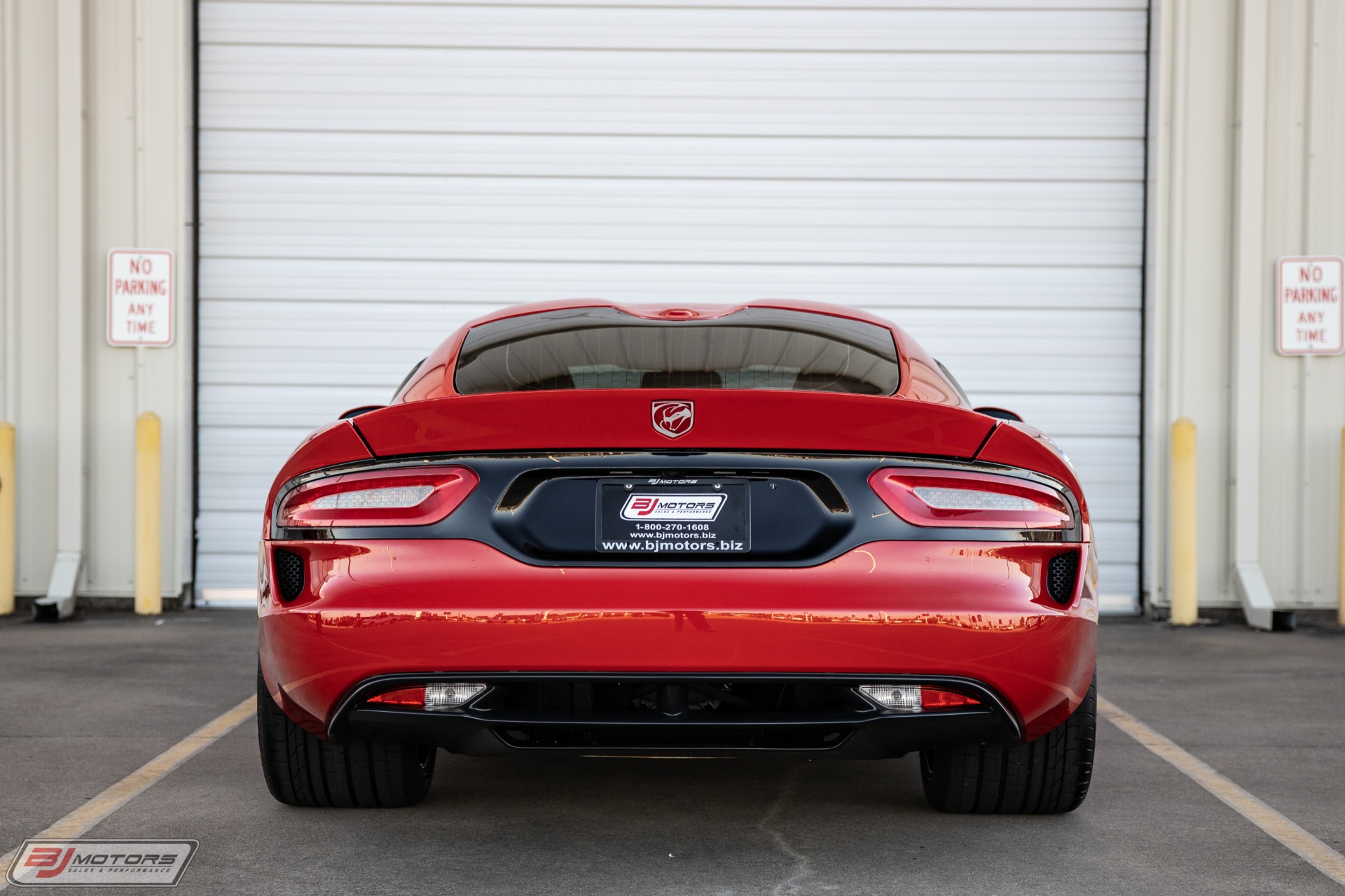 Used-2013-Dodge-Viper-GTS