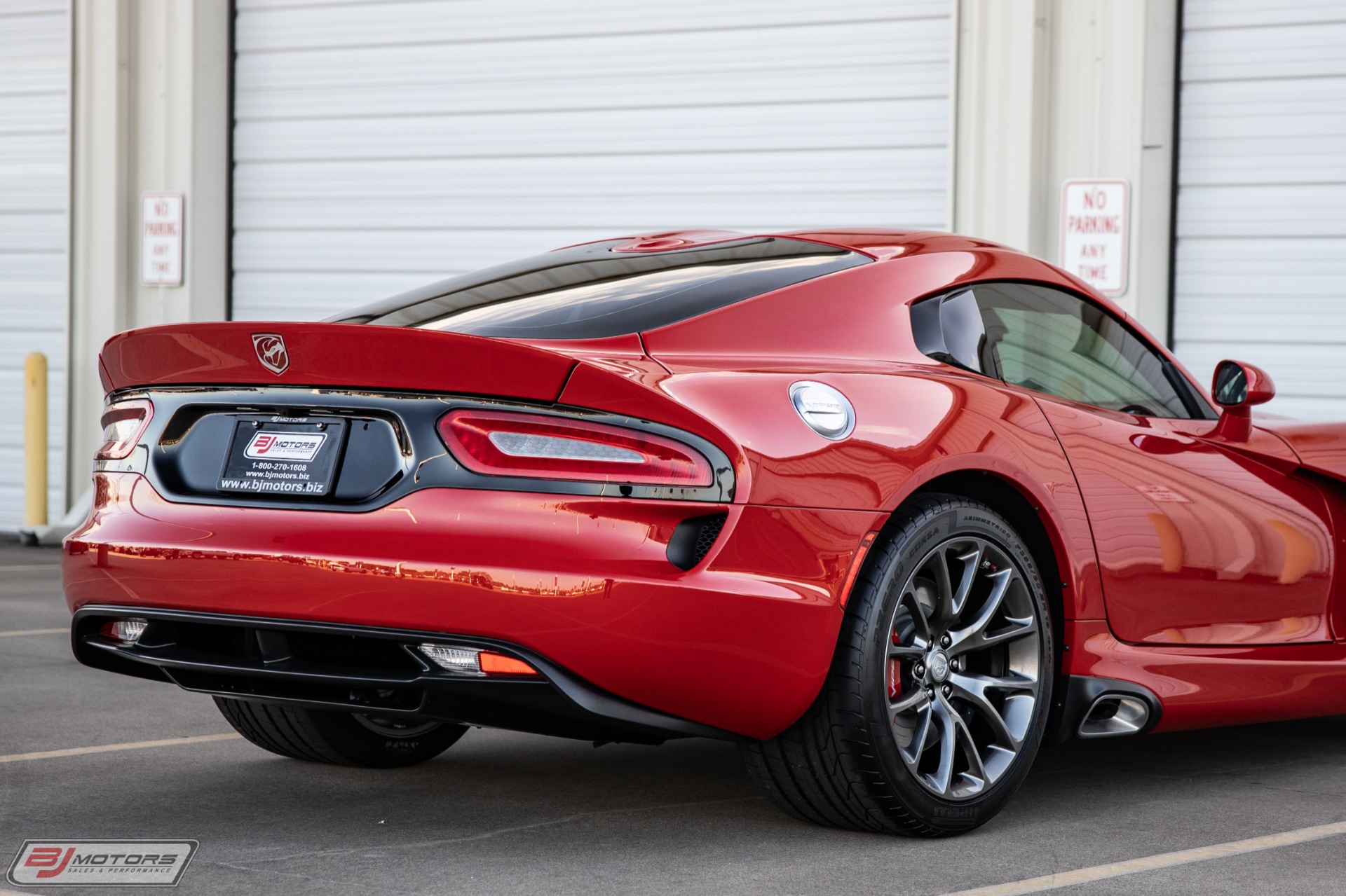 Used-2013-Dodge-Viper-GTS