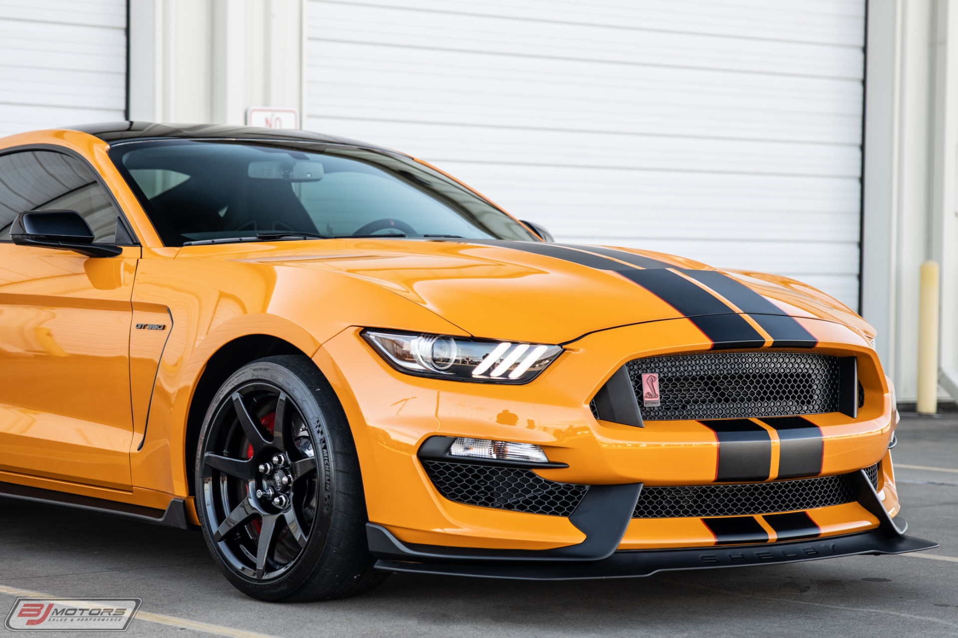 Used-2019-Ford-Mustang-Shelby-GT350R