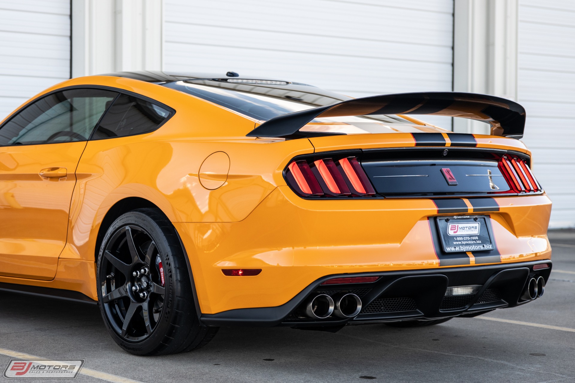 Used-2019-Ford-Mustang-Shelby-GT350R