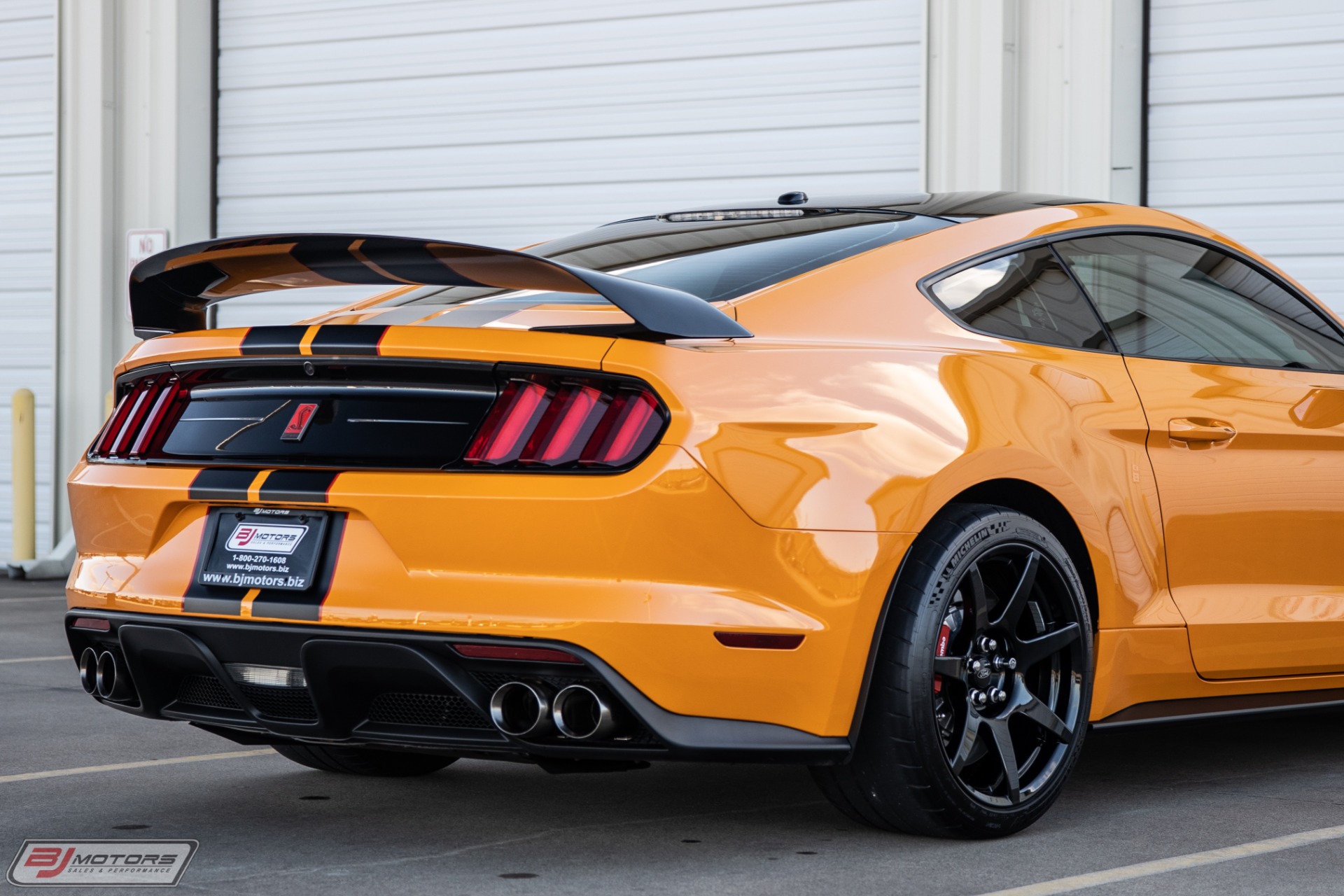 Used-2019-Ford-Mustang-Shelby-GT350R