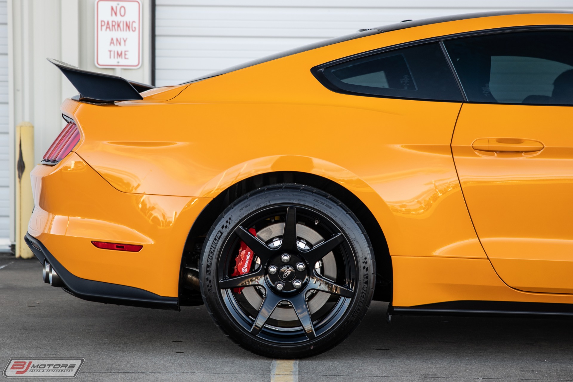 Used-2019-Ford-Mustang-Shelby-GT350R