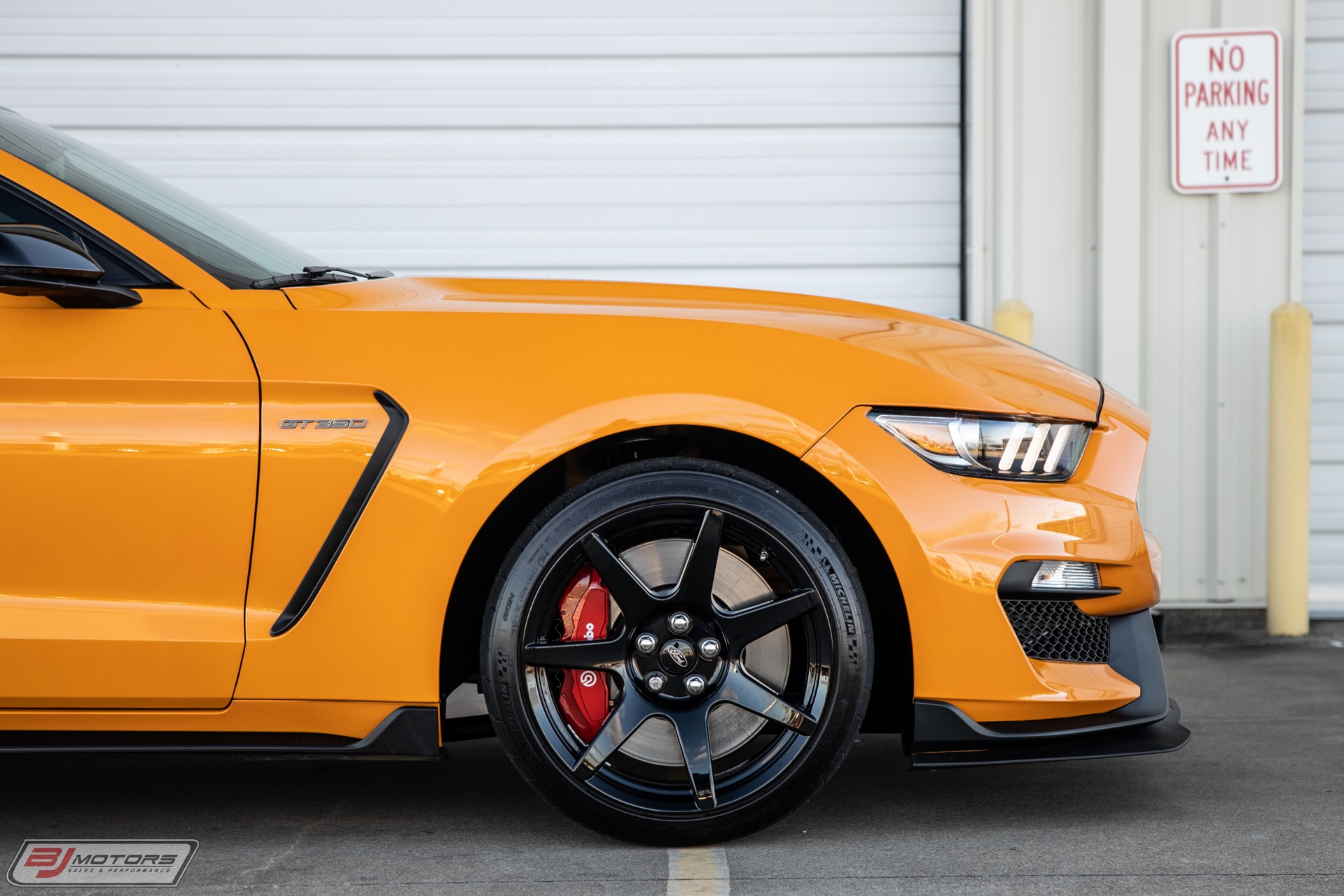 Used-2019-Ford-Mustang-Shelby-GT350R