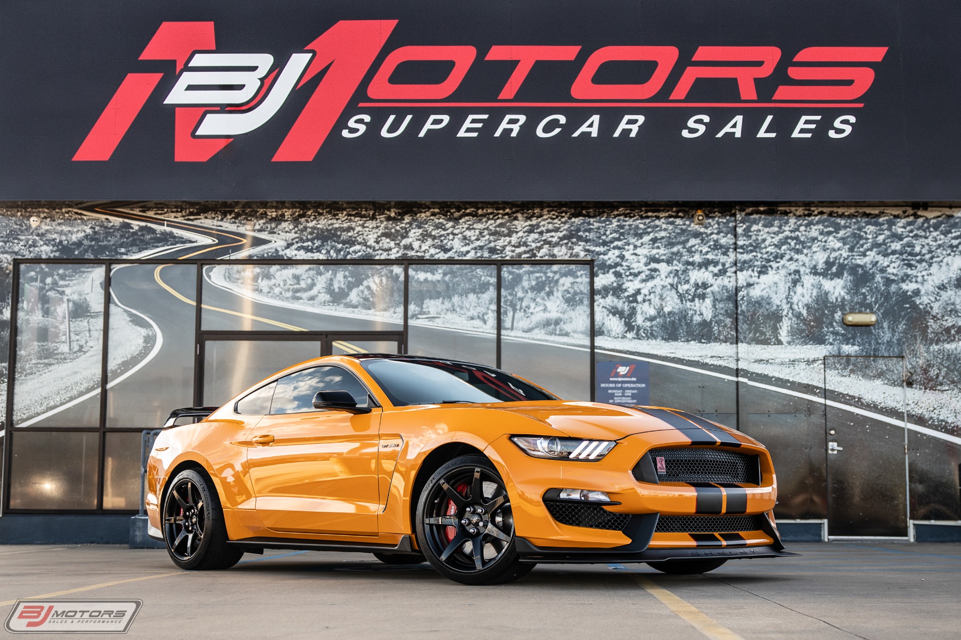 Used-2019-Ford-Mustang-Shelby-GT350R