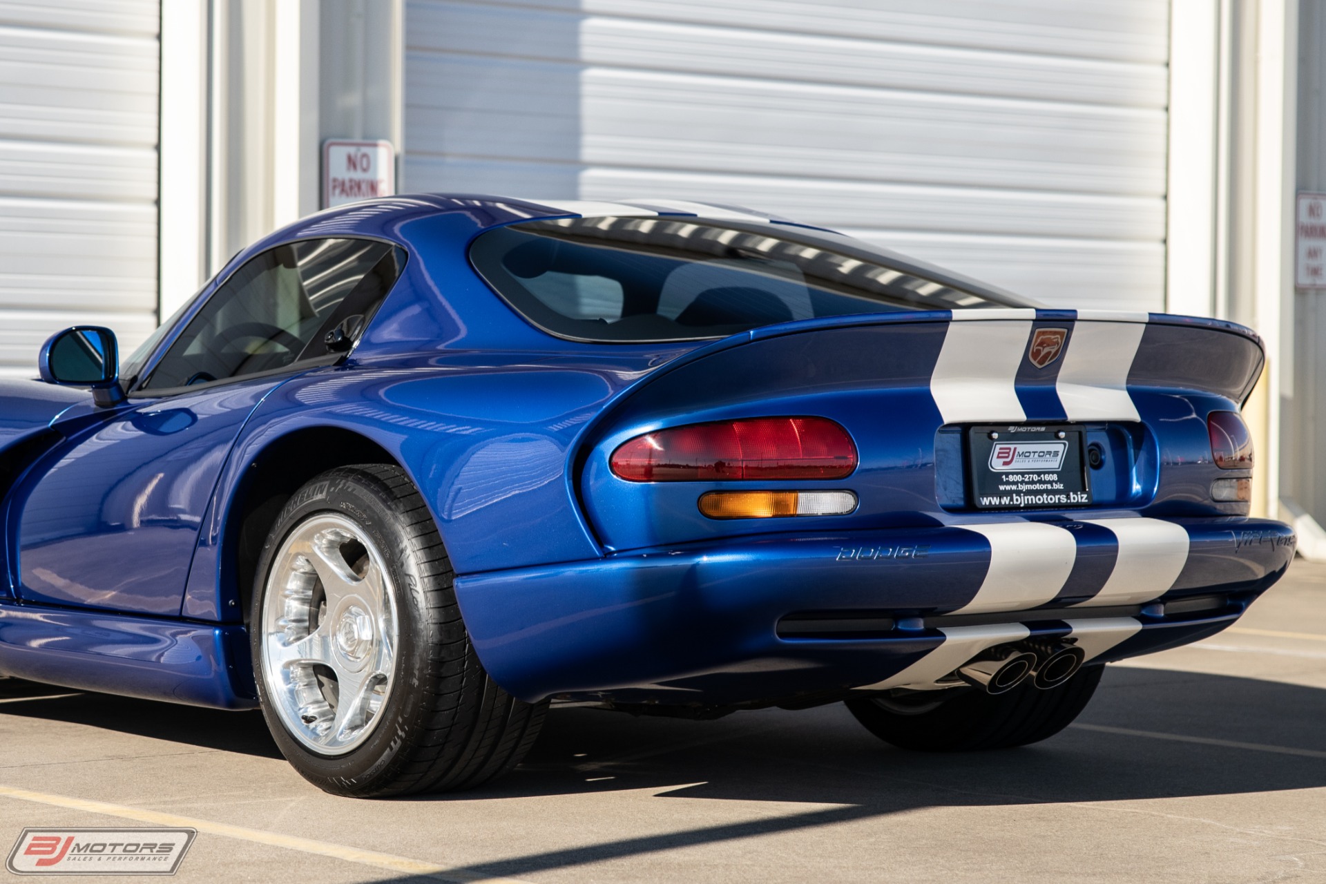 Used-1997-Dodge-Viper-GTS