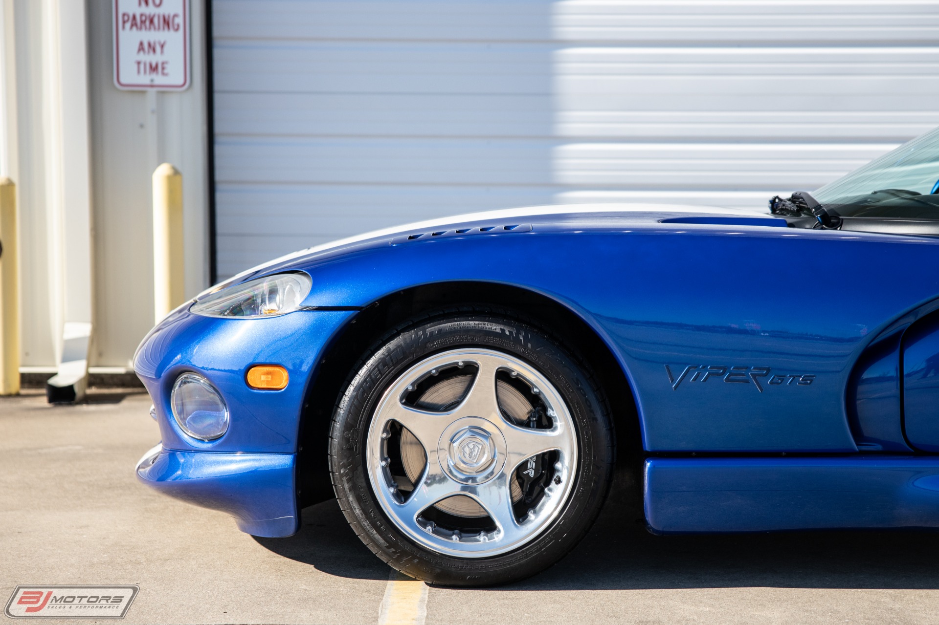 Used-1997-Dodge-Viper-GTS