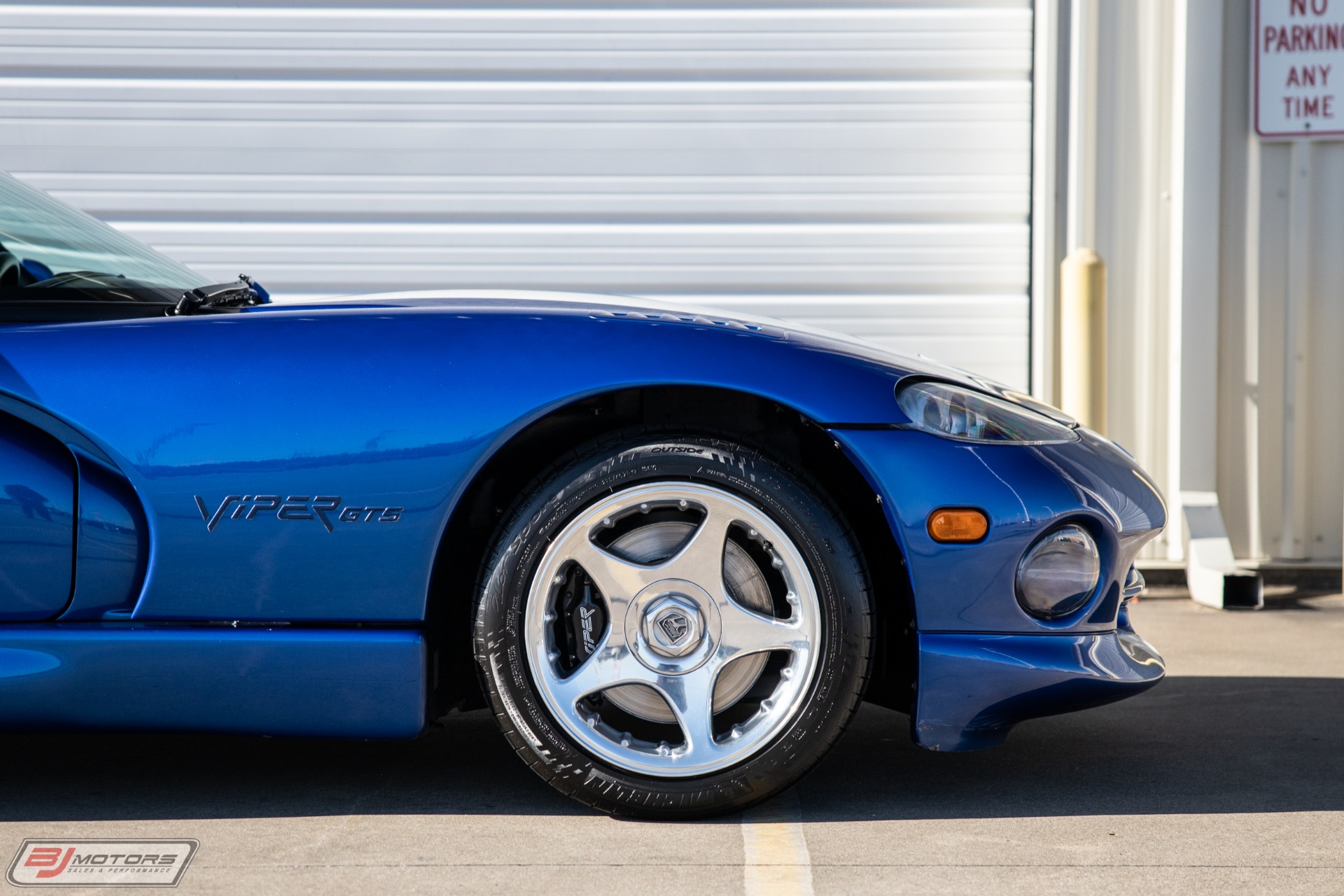 Used-1997-Dodge-Viper-GTS