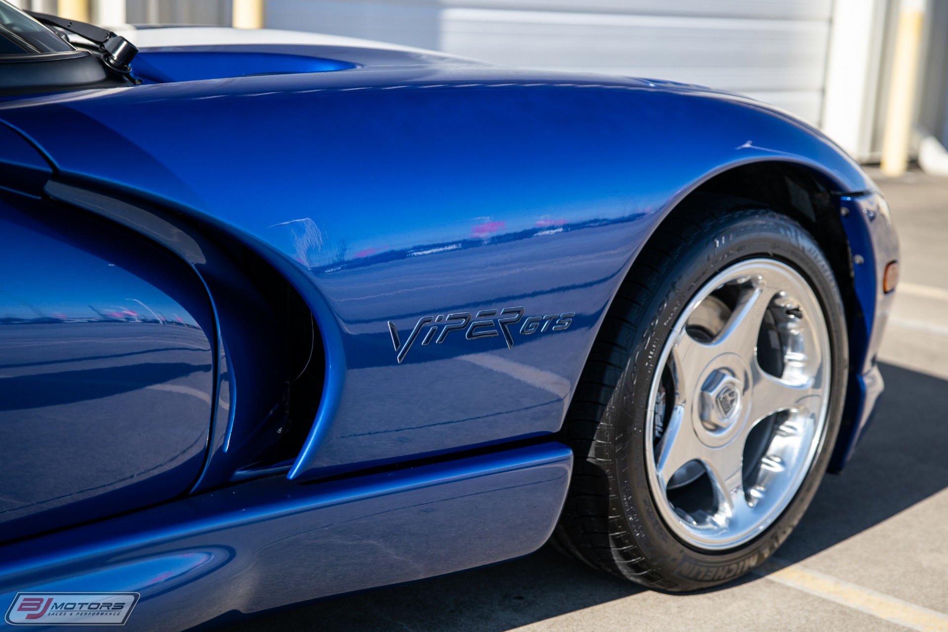 Used-1997-Dodge-Viper-GTS