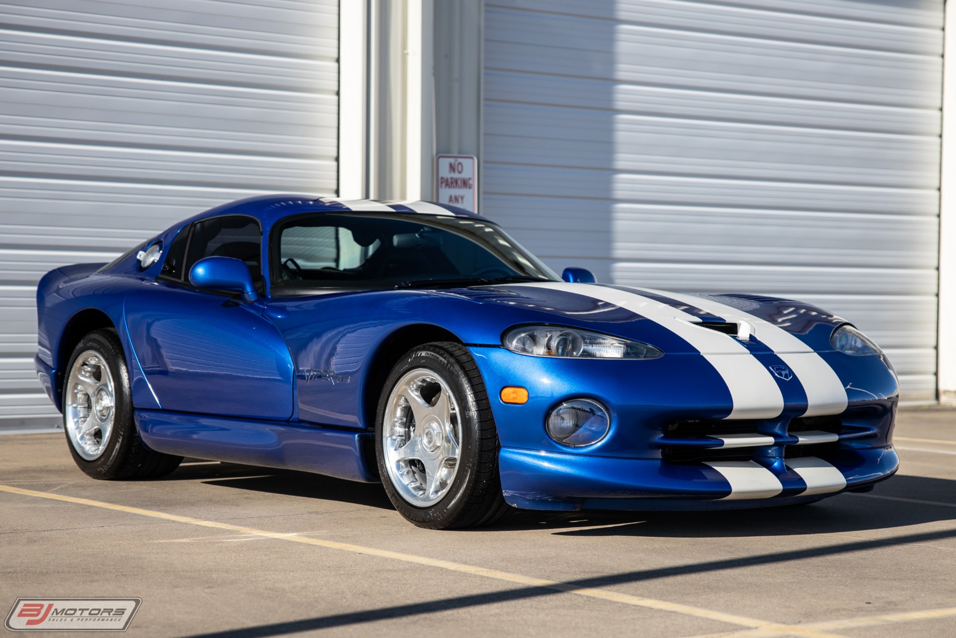 Used-1997-Dodge-Viper-GTS