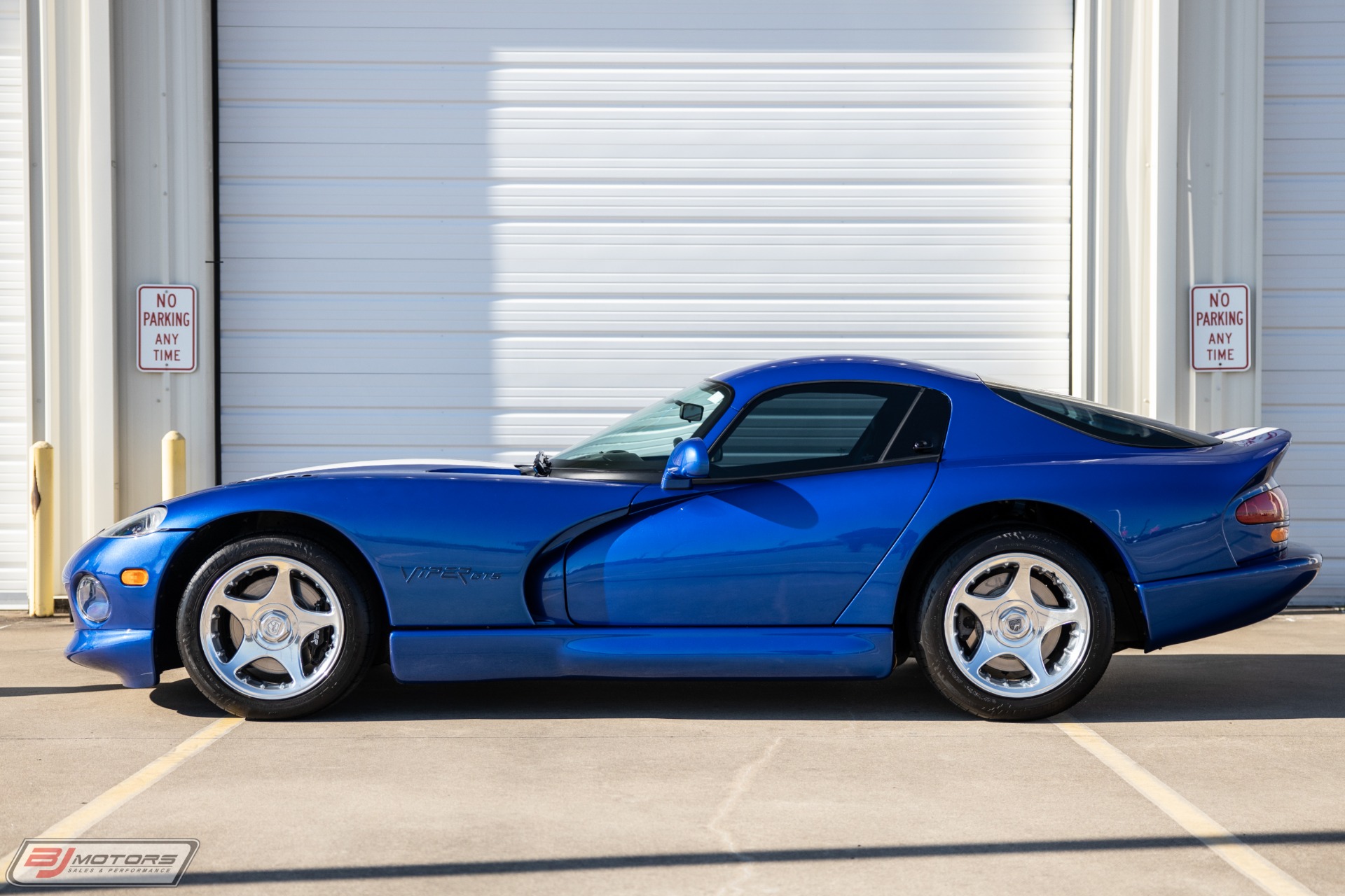 Used-1997-Dodge-Viper-GTS