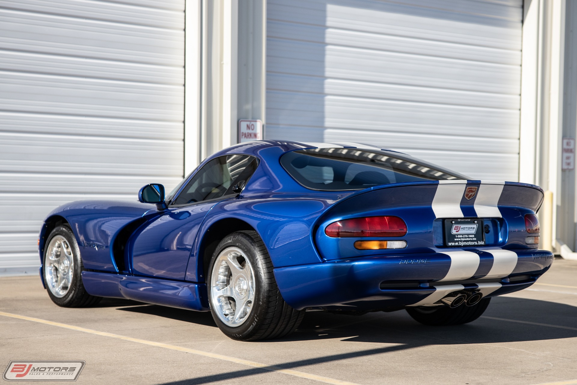 Used-1997-Dodge-Viper-GTS