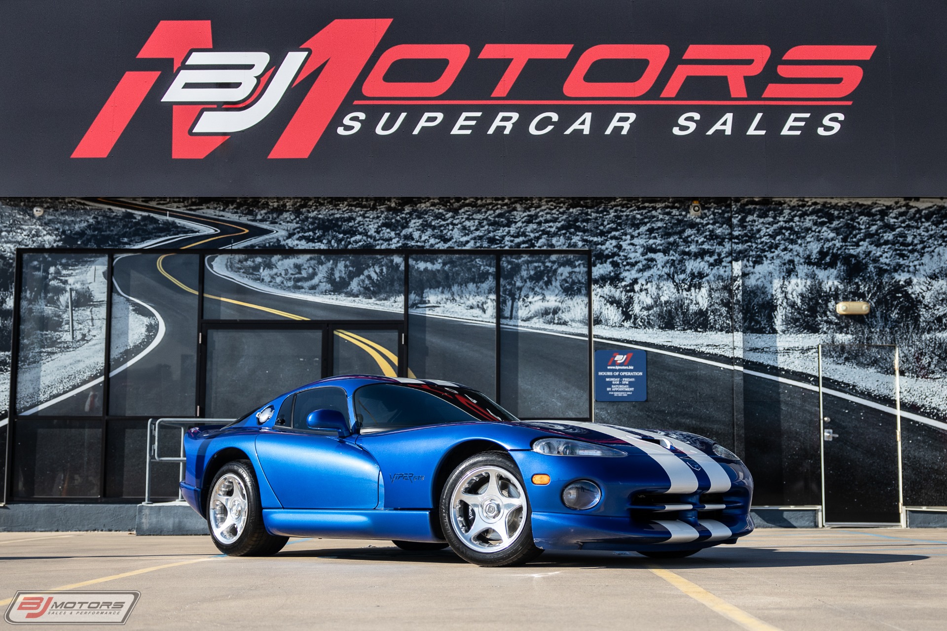 Used-1997-Dodge-Viper-GTS