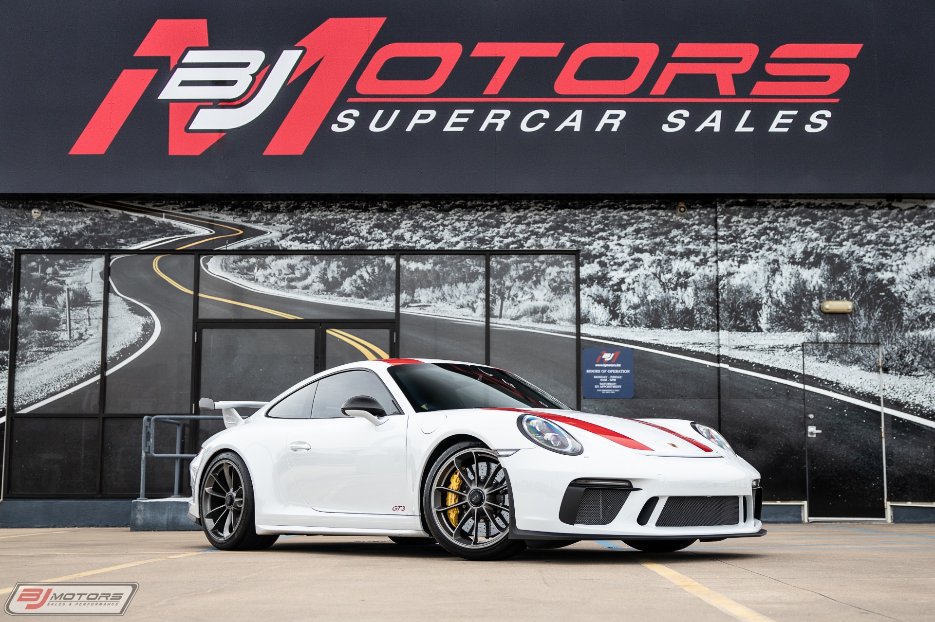 Used-2018-Porsche-911-GT3