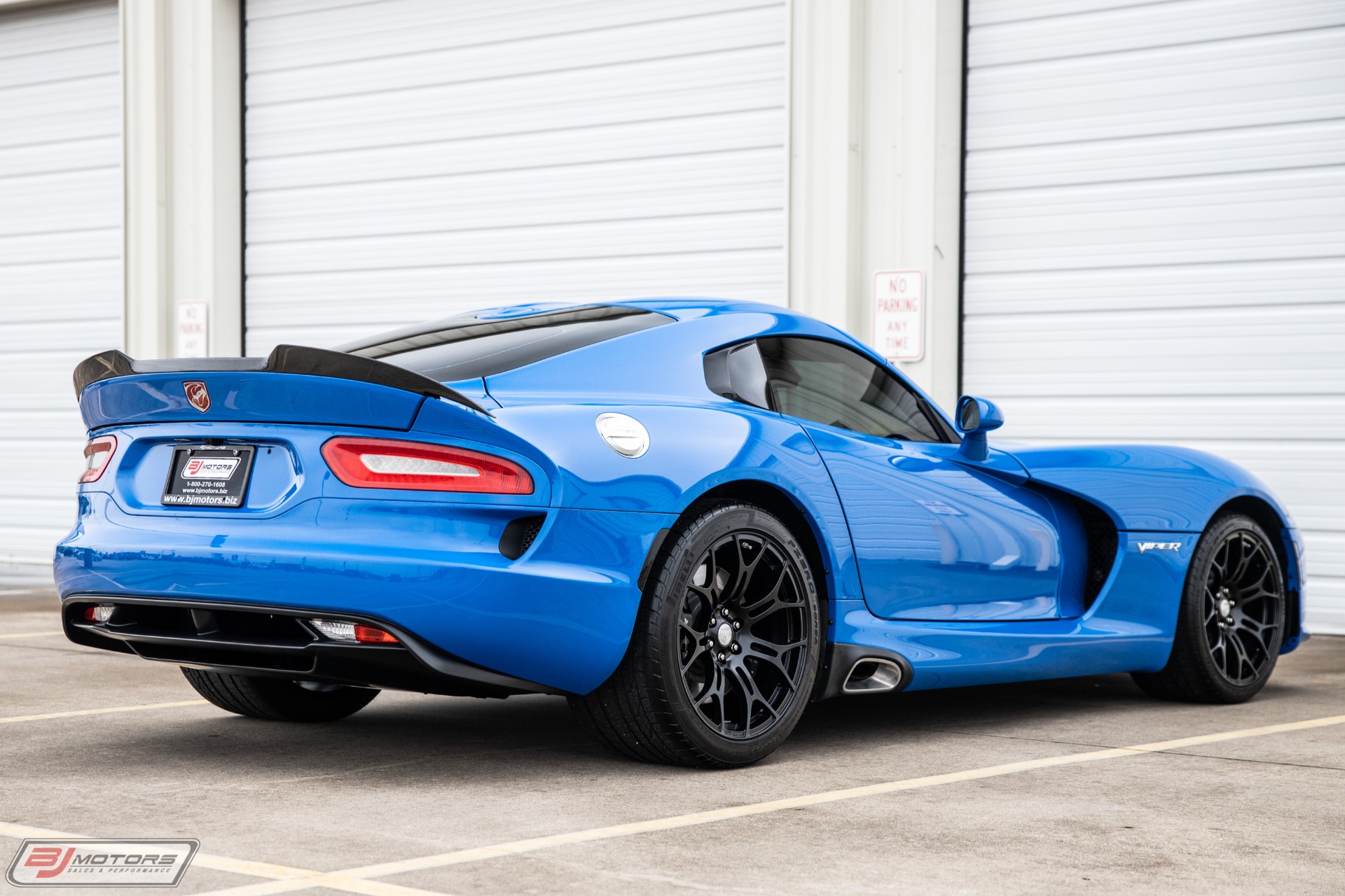 Used-2016-Dodge-Viper-SRT