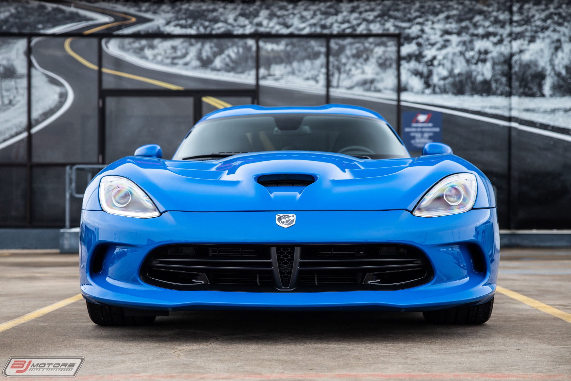 Used-2016-Dodge-Viper-SRT