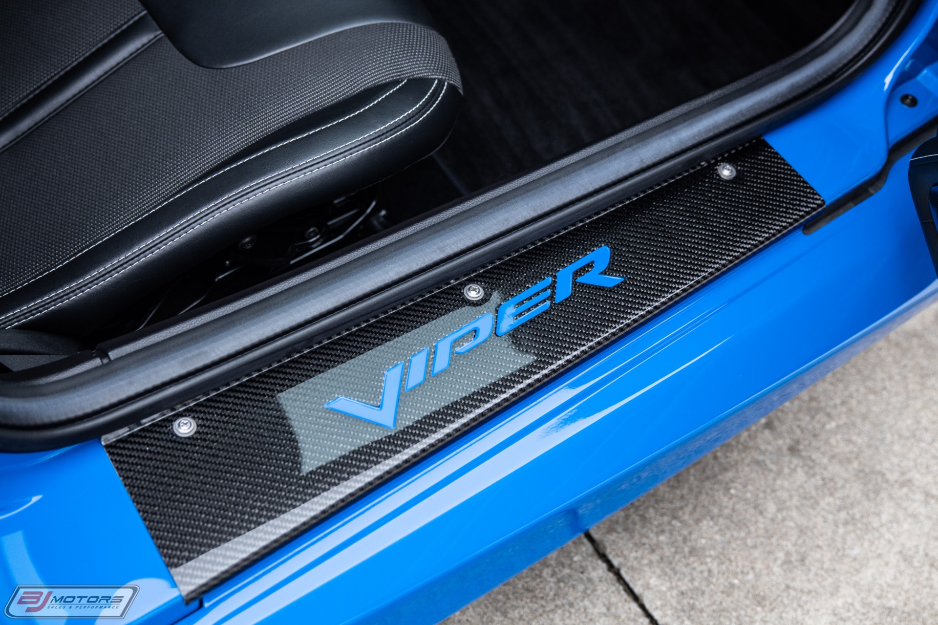 Used-2016-Dodge-Viper-SRT