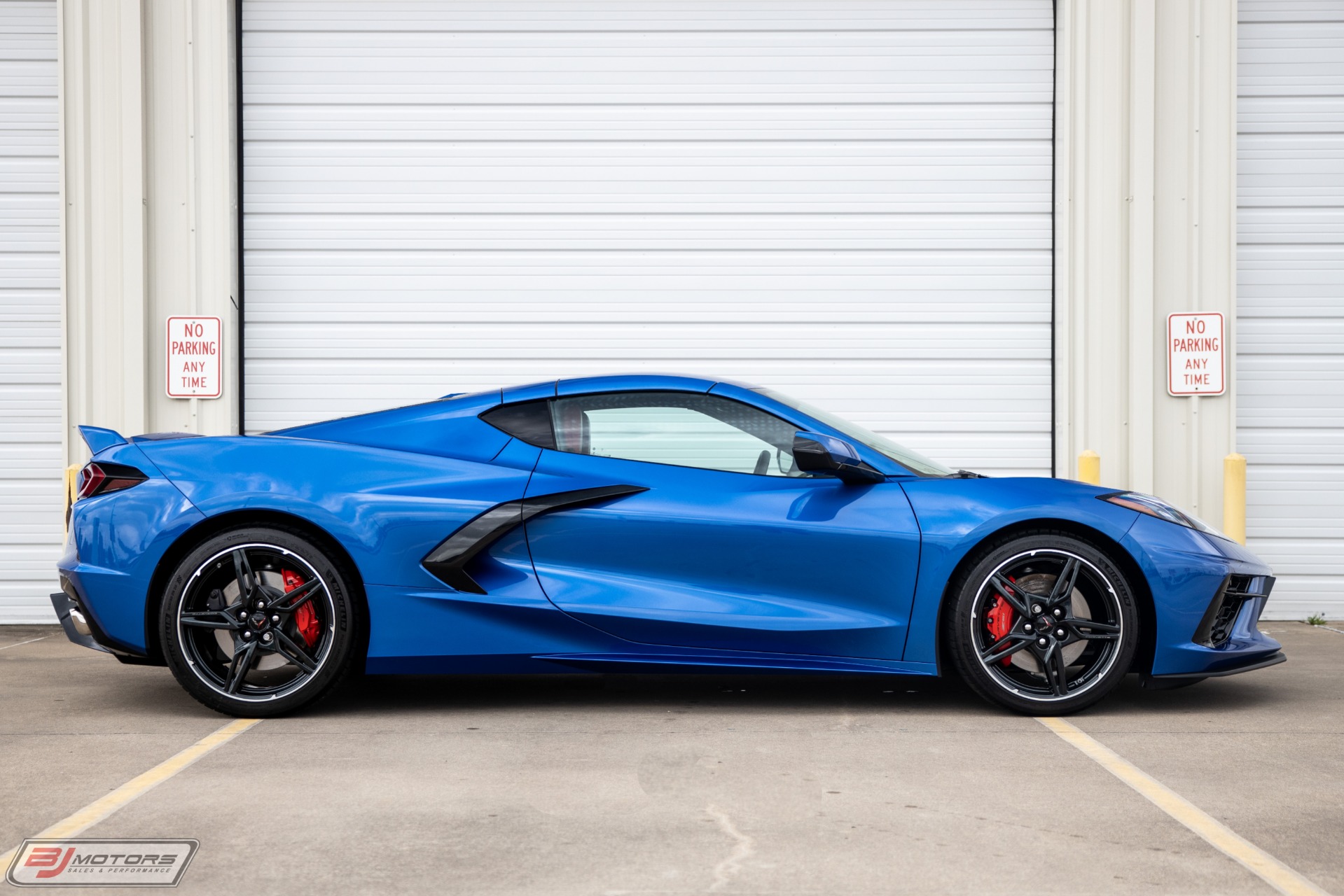 Used-2020-Chevrolet-Corvette-Stingray