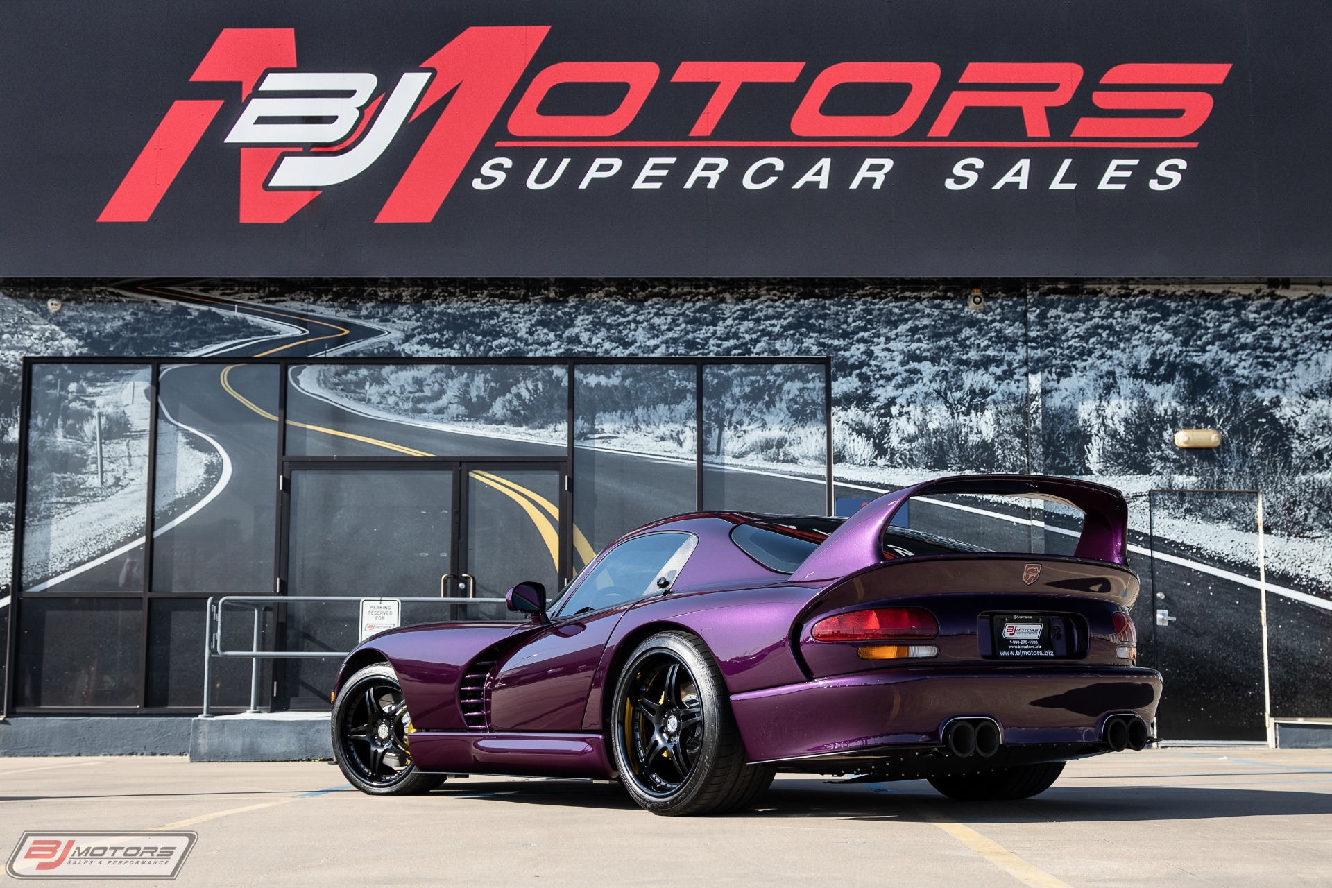 Used-2001-Dodge-Viper-GTS-Custom-Show-Car