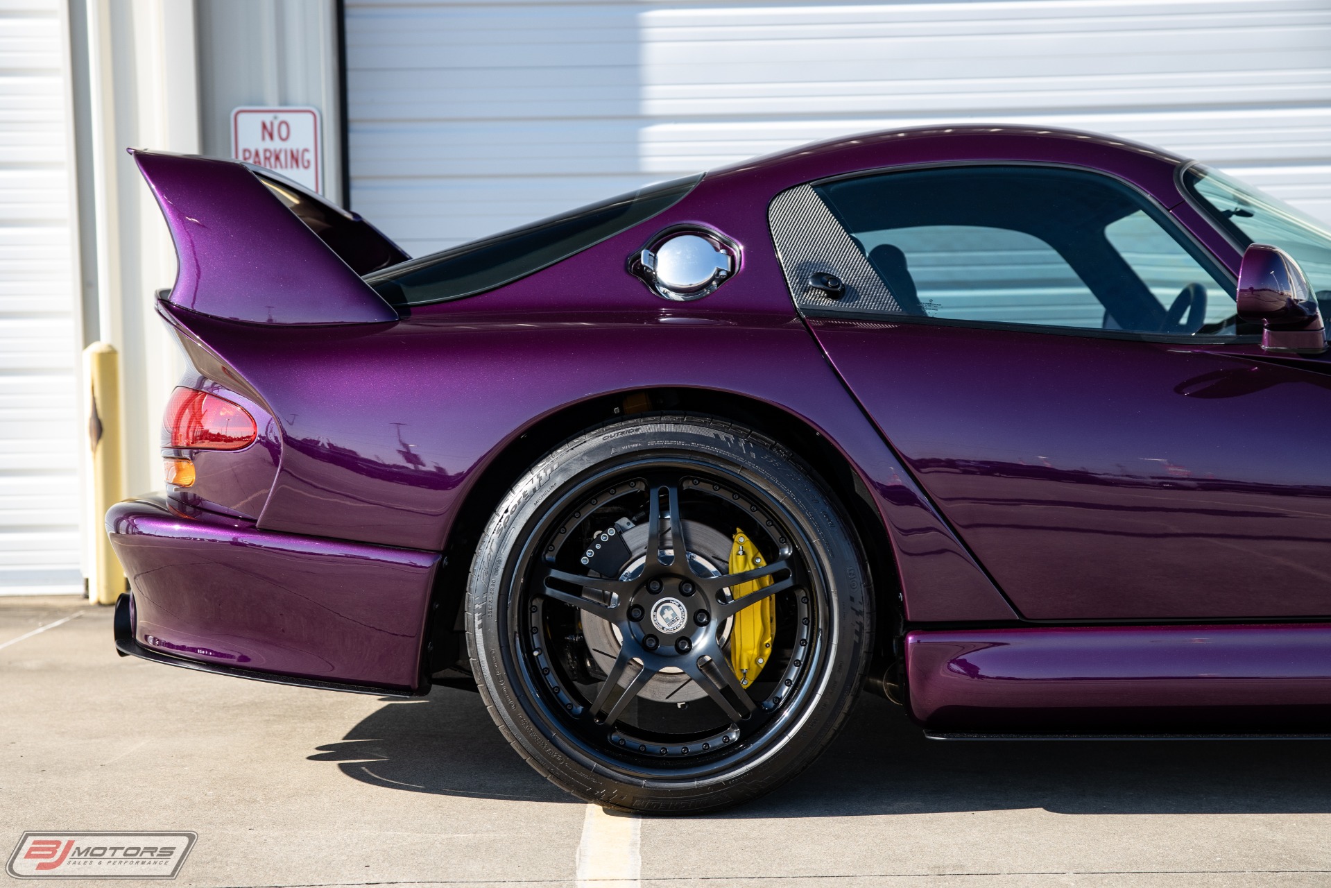 Used-2001-Dodge-Viper-GTS-Custom-Show-Car