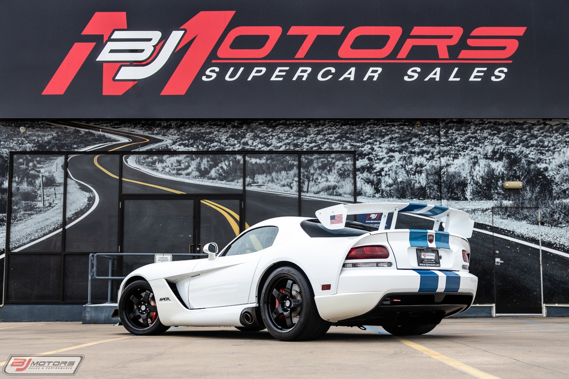 Used-2009-Dodge-Viper-ACR