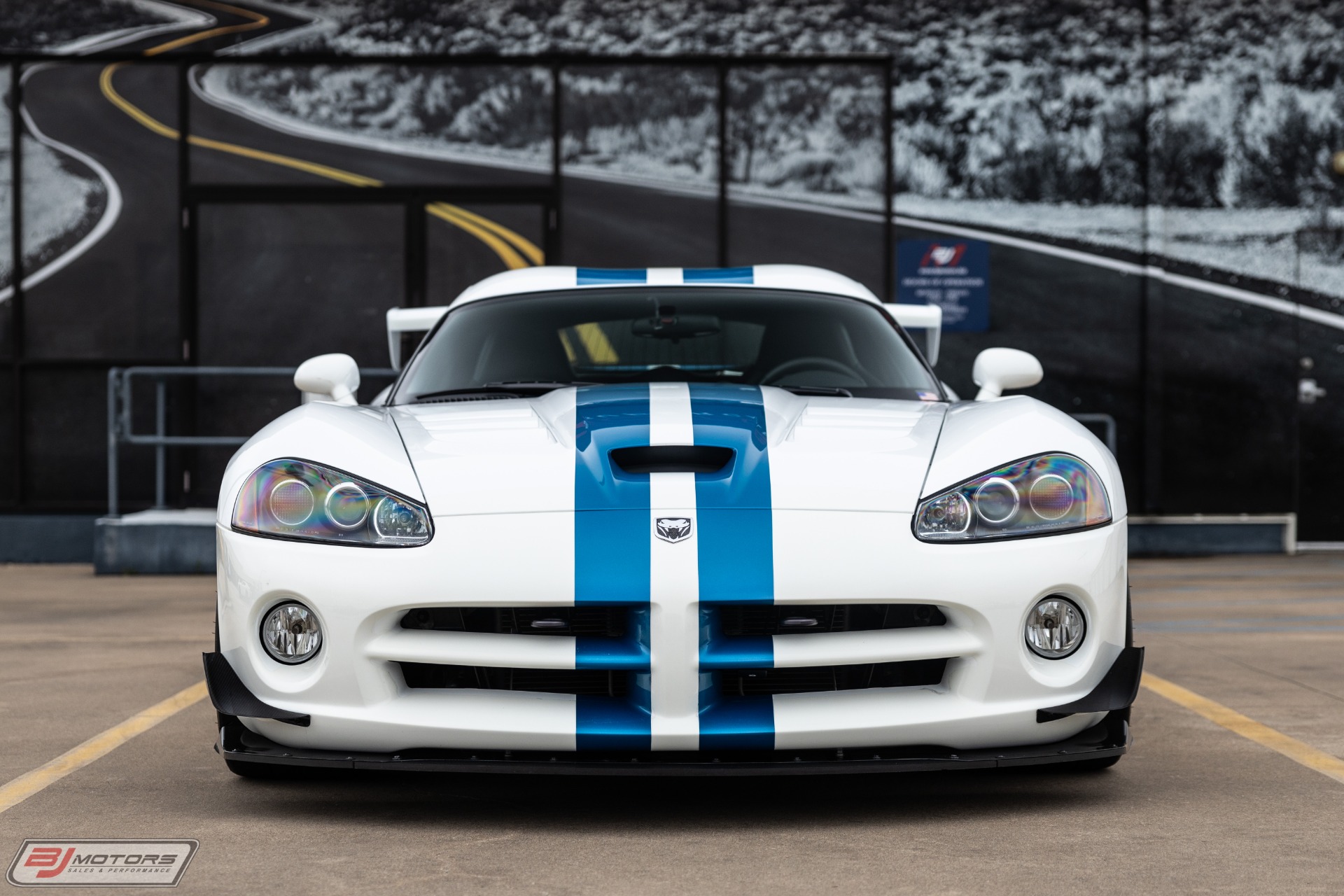 Used-2009-Dodge-Viper-ACR