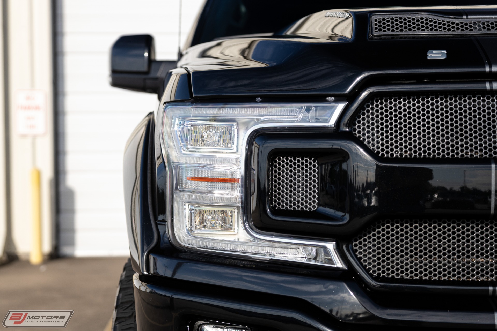 Used-2019-Ford-F-150-Shelby-Supercharged-755HP