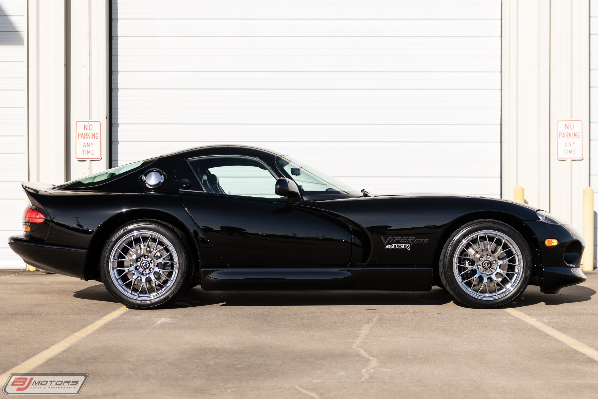 Used-2000-Dodge-Viper-ACR