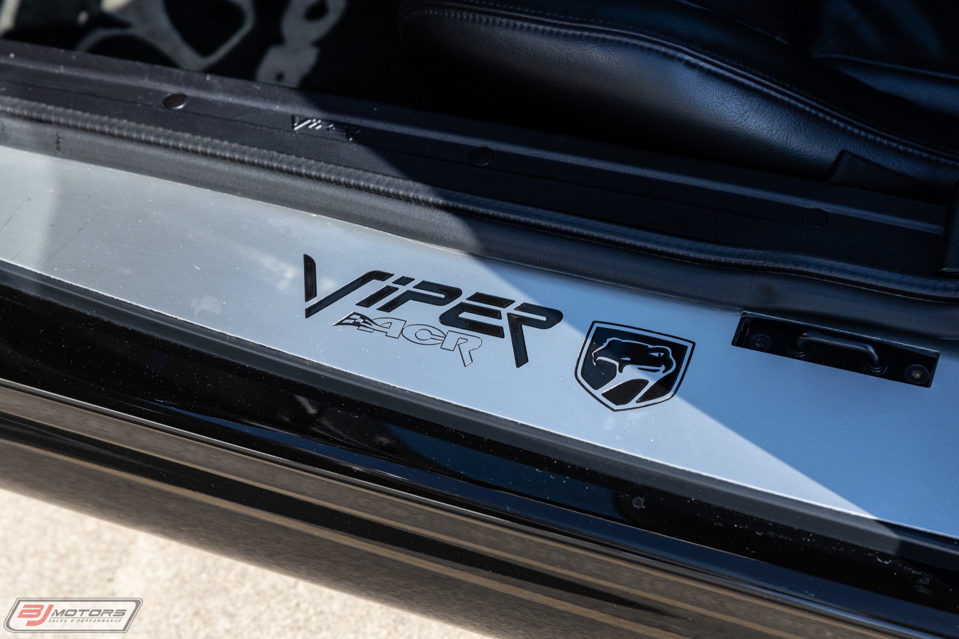 Used-2000-Dodge-Viper-ACR