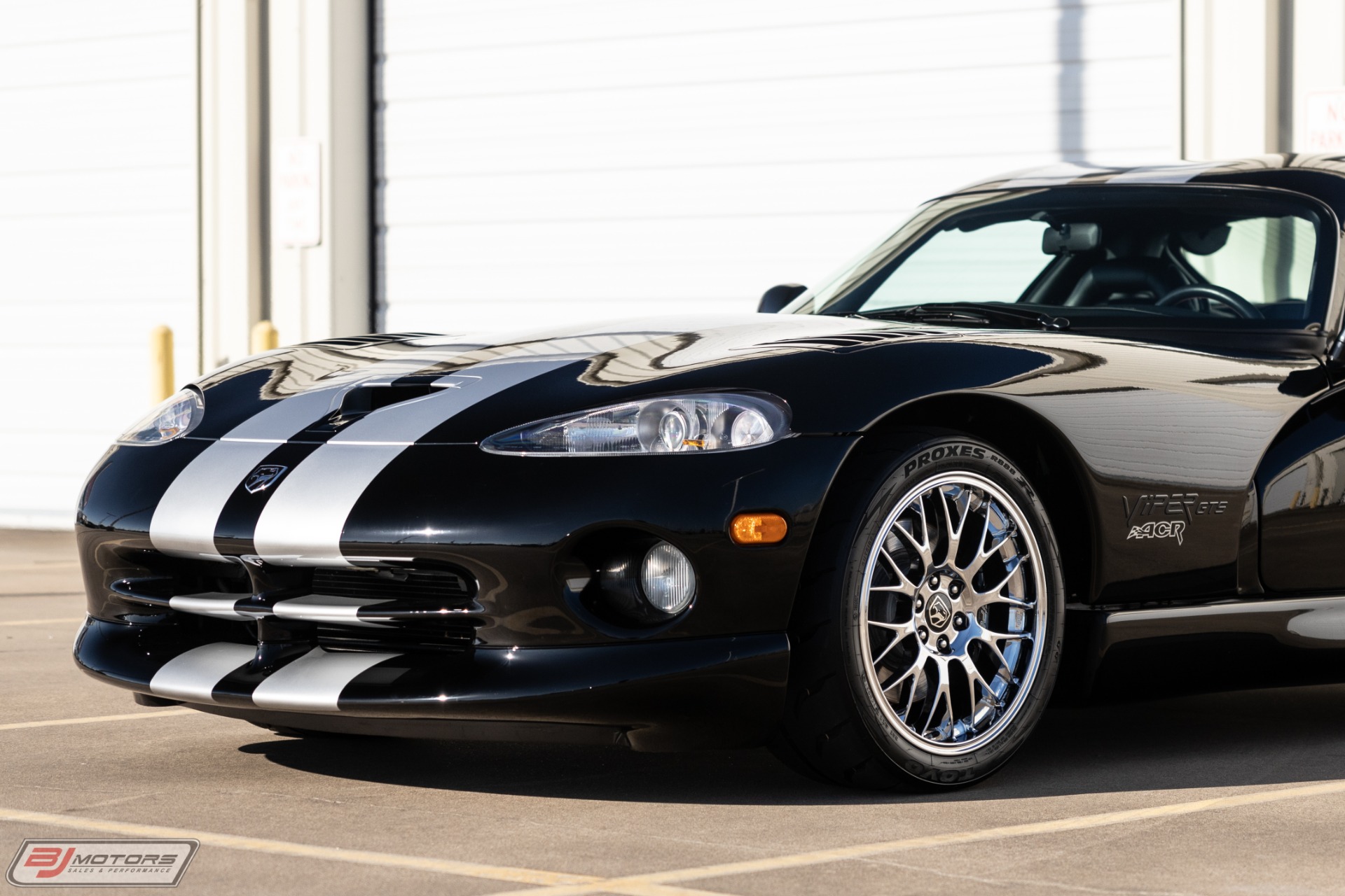 Used-2000-Dodge-Viper-ACR