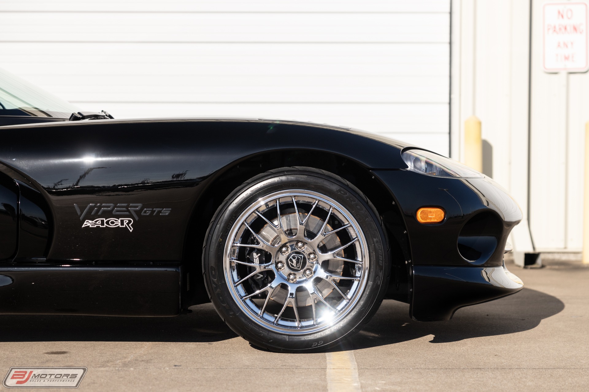 Used-2000-Dodge-Viper-ACR