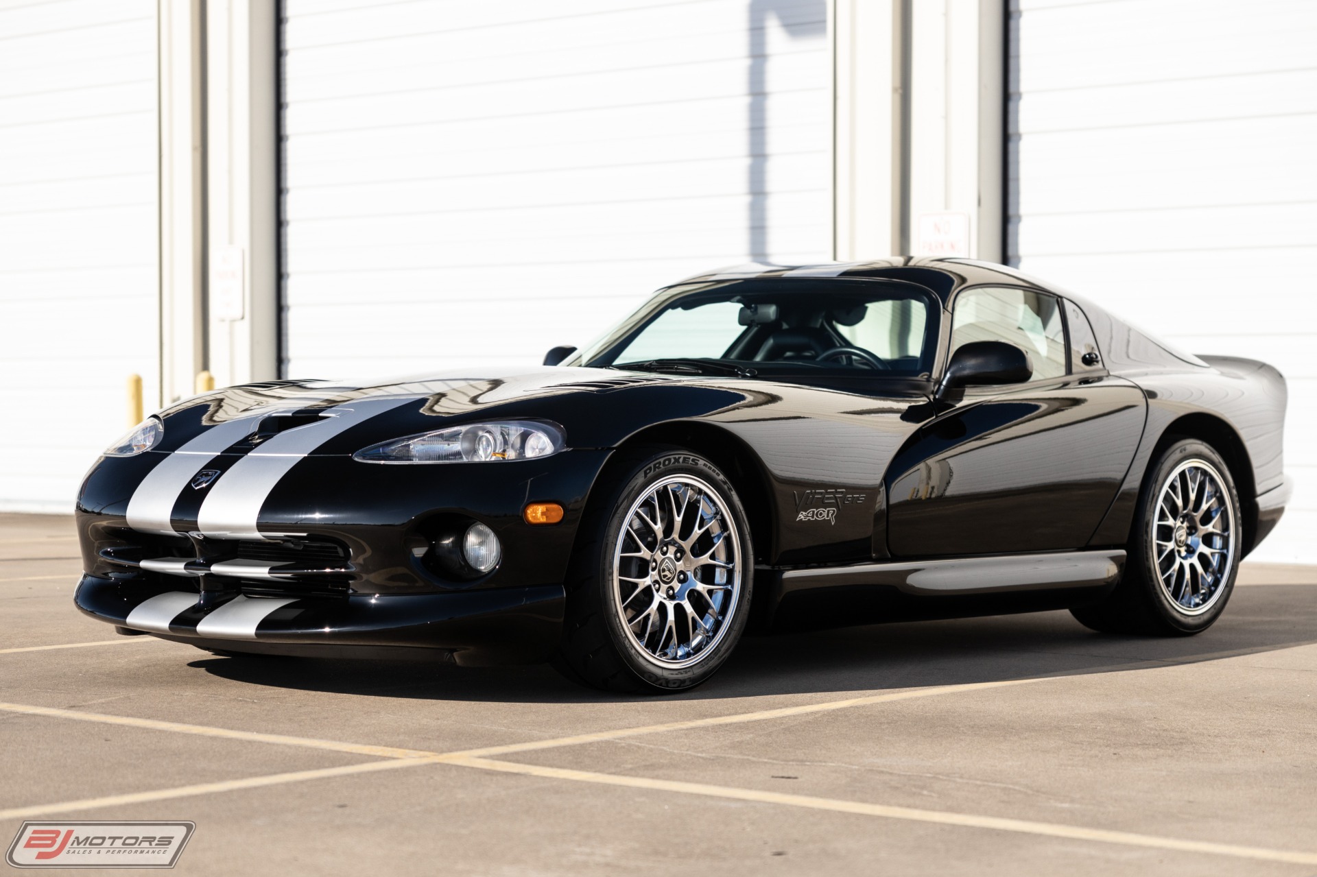 Used-2000-Dodge-Viper-ACR