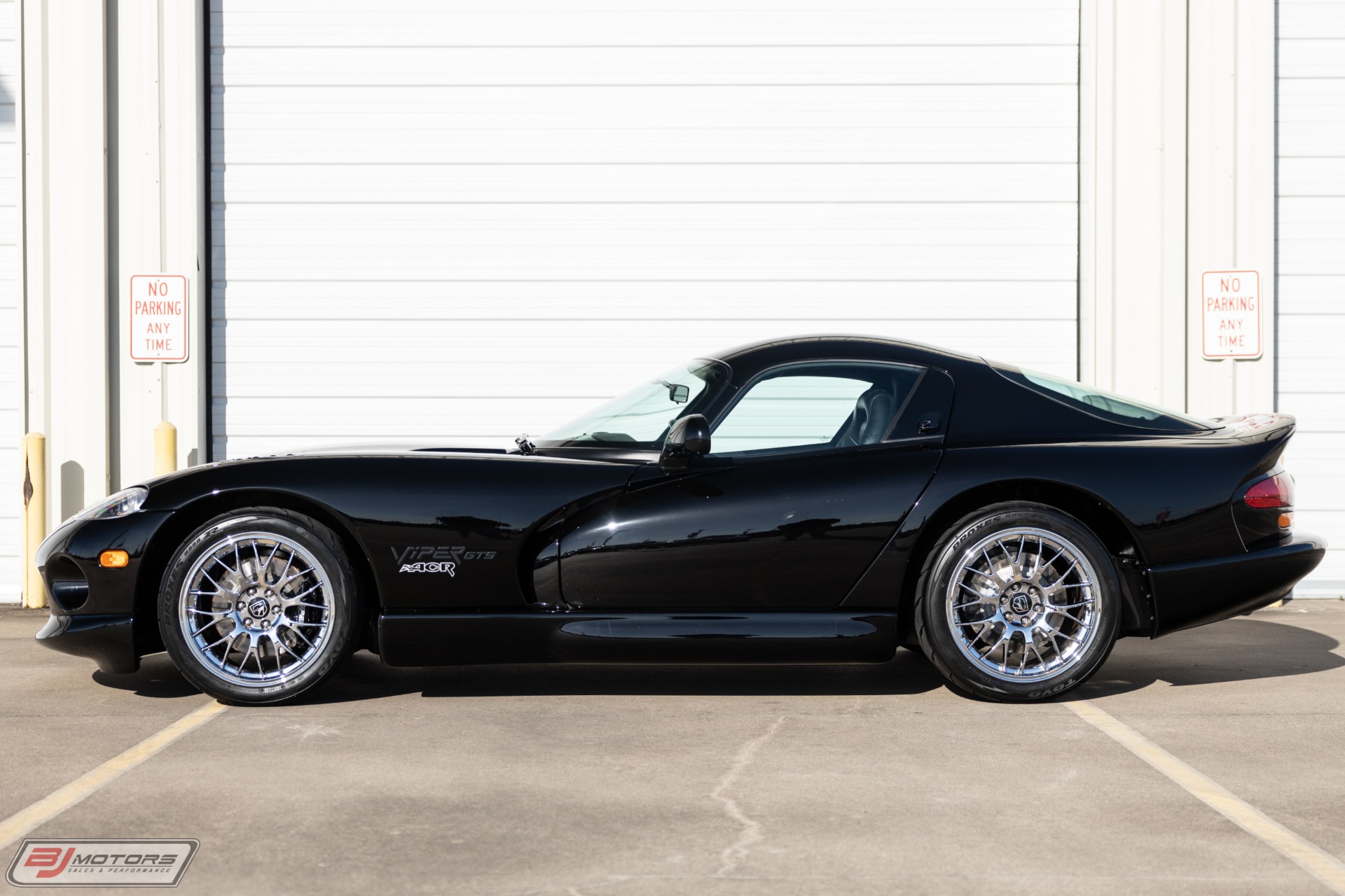 Used-2000-Dodge-Viper-ACR