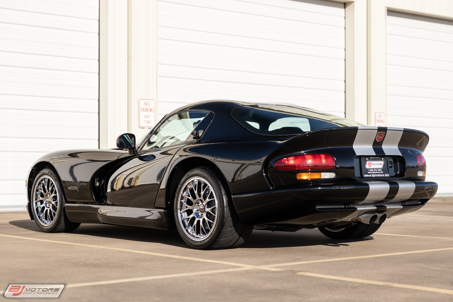 Used-2000-Dodge-Viper-ACR