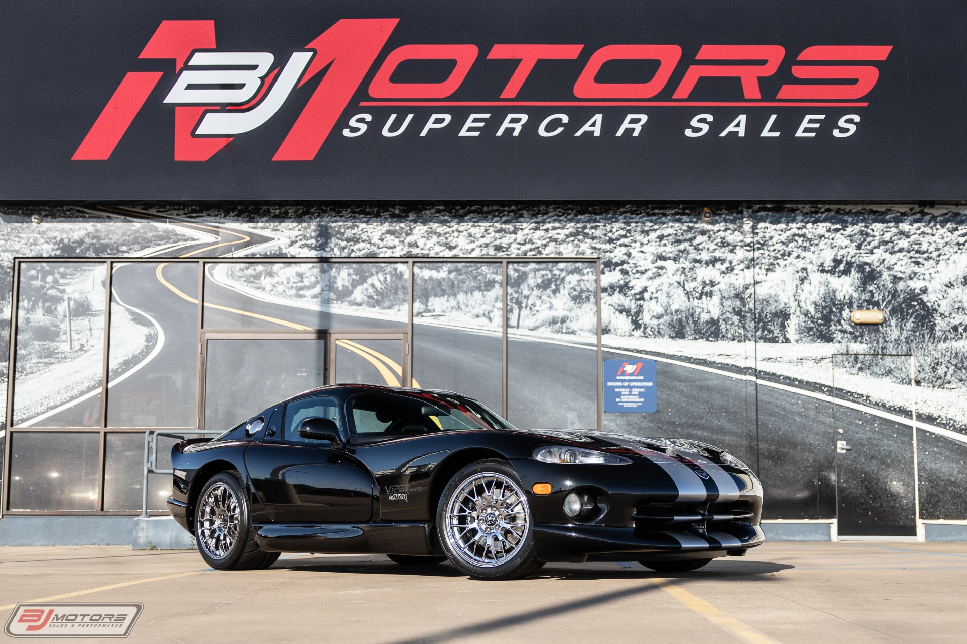 Used-2000-Dodge-Viper-ACR