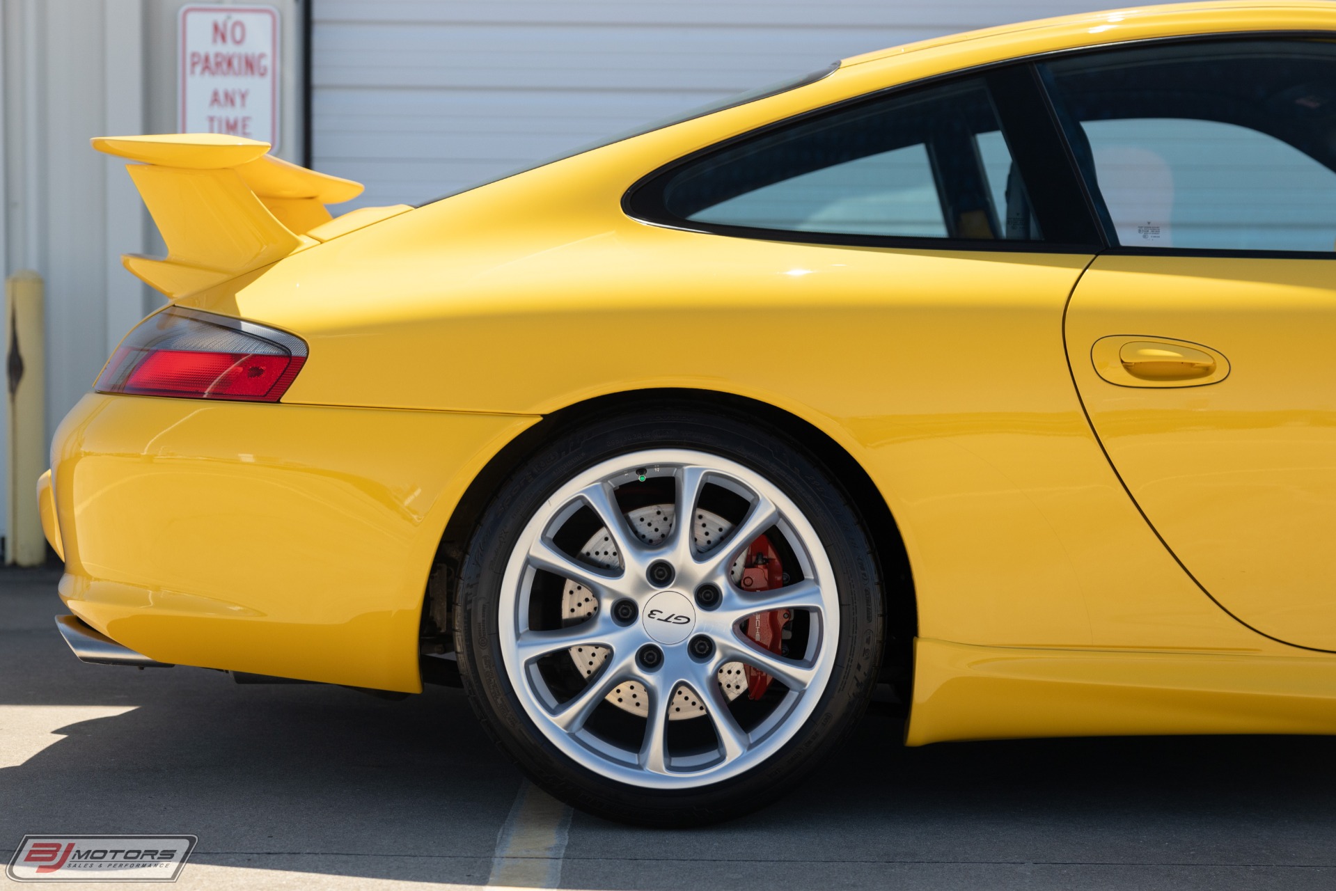 Used-2004-Porsche-911-GT3