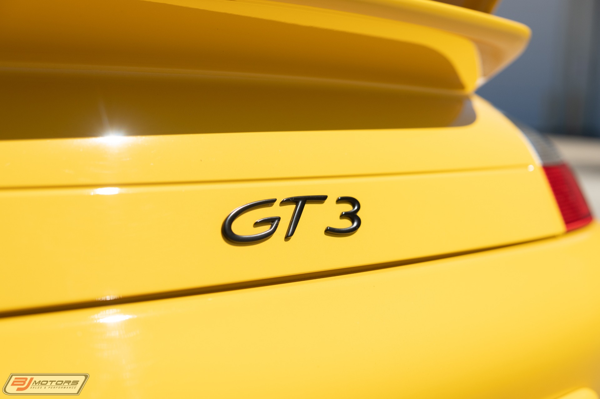 Used-2004-Porsche-911-GT3