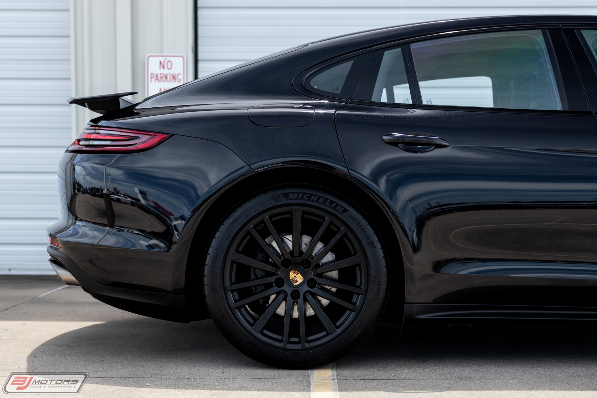 Used-2017-Porsche-Panamera-4S