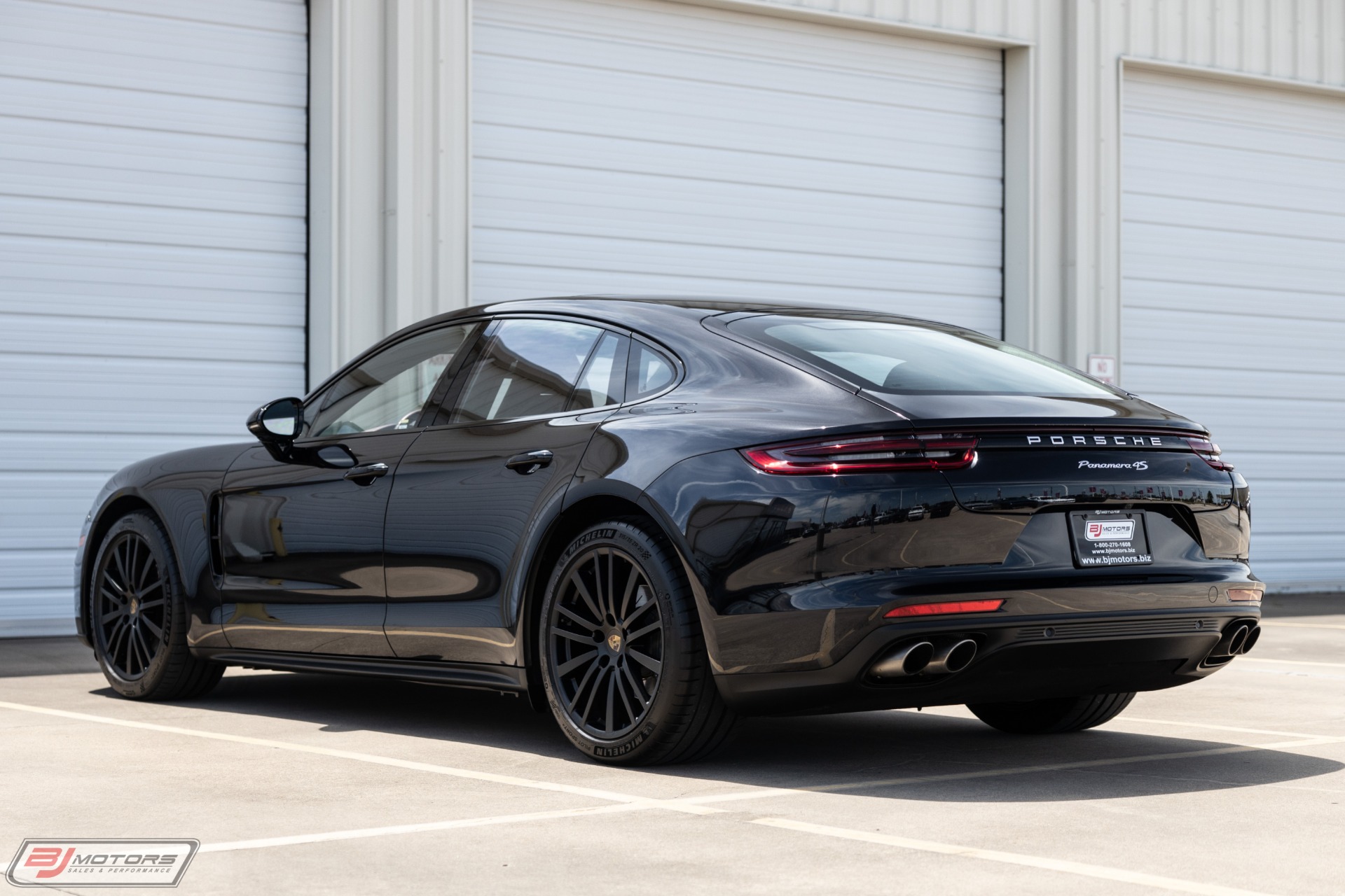 Used-2017-Porsche-Panamera-4S