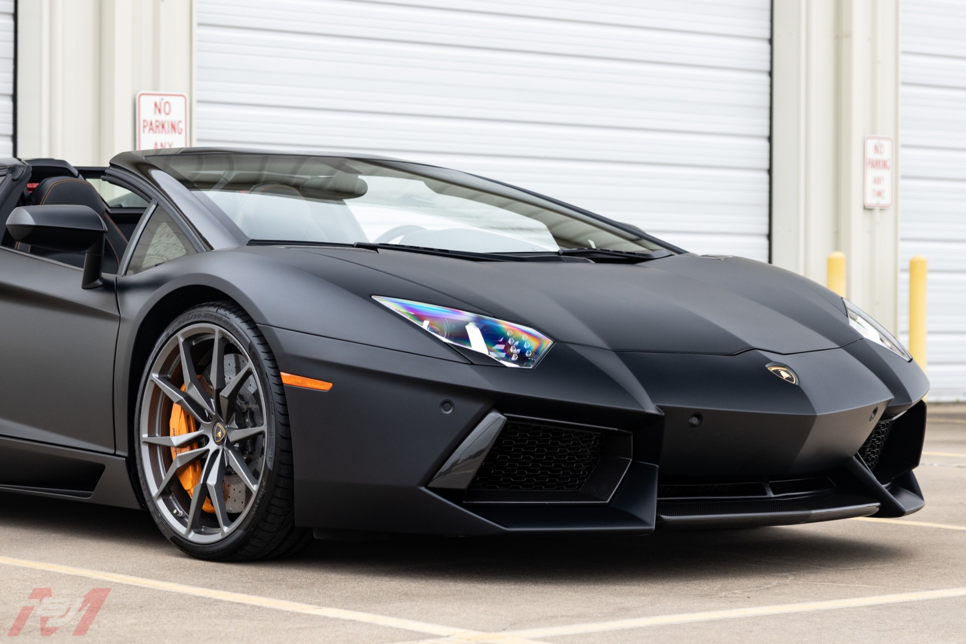 Used-2014-Lamborghini-Aventador-LP-700-4-Roadster