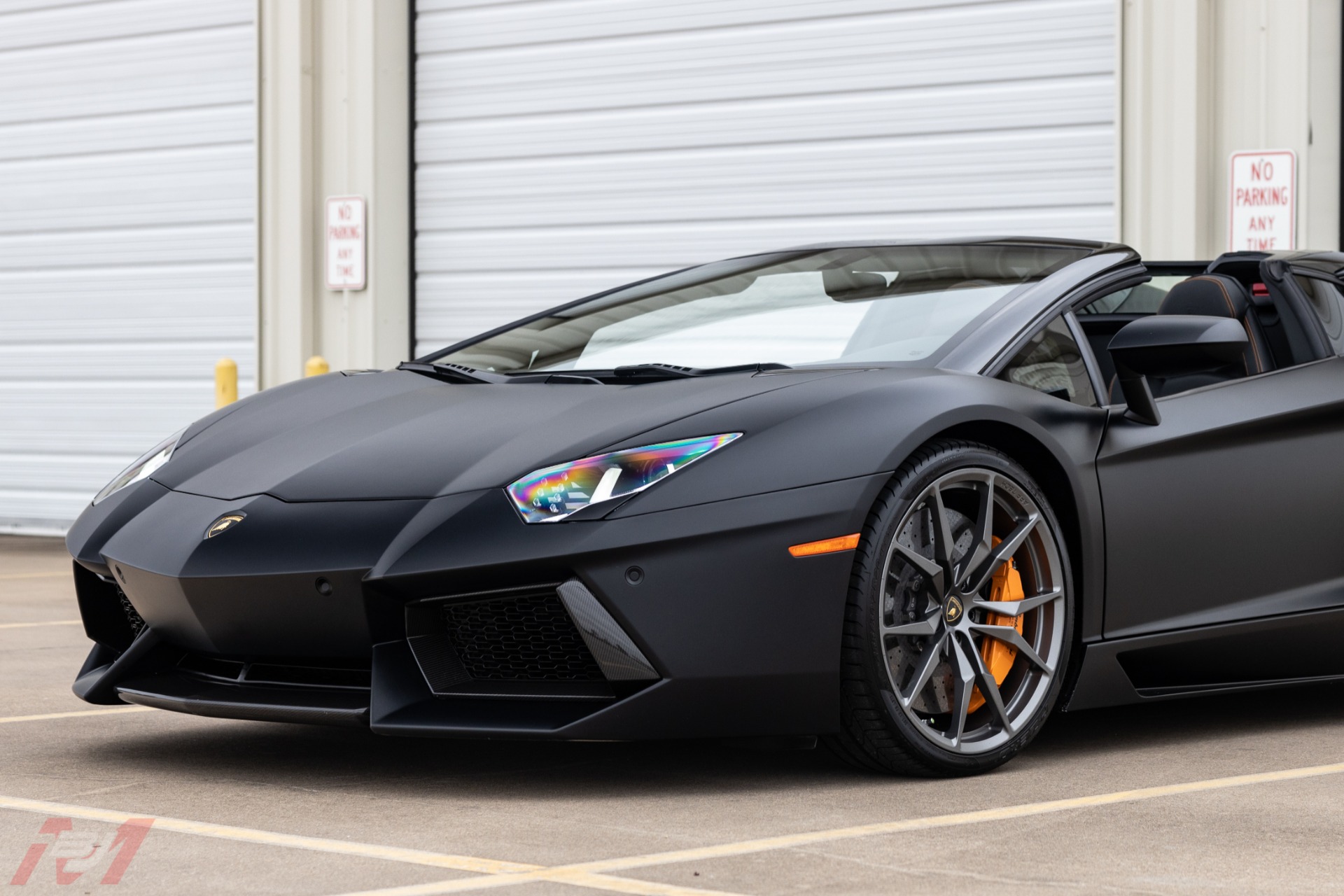 Used-2014-Lamborghini-Aventador-LP-700-4-Roadster