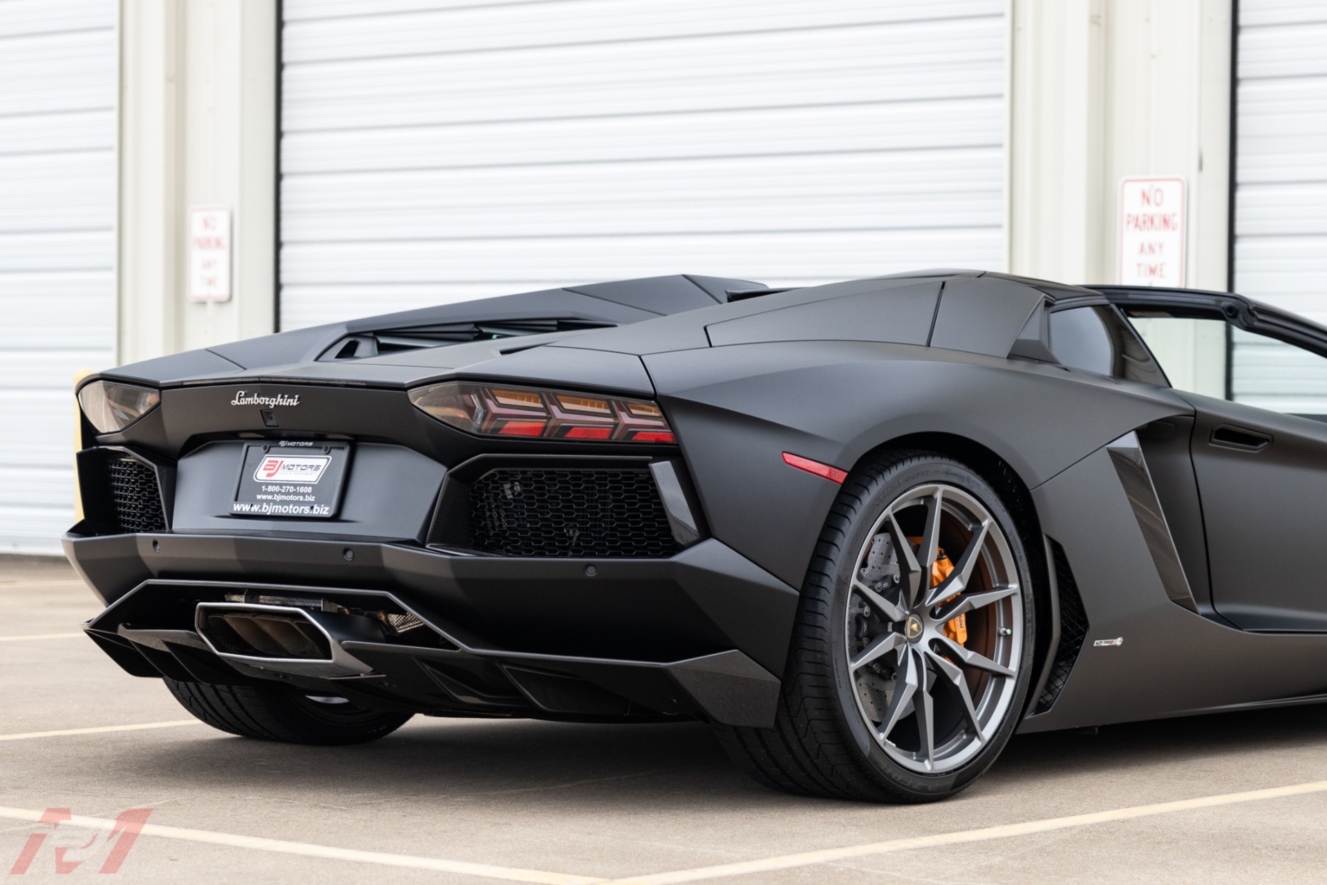 Used-2014-Lamborghini-Aventador-LP-700-4-Roadster