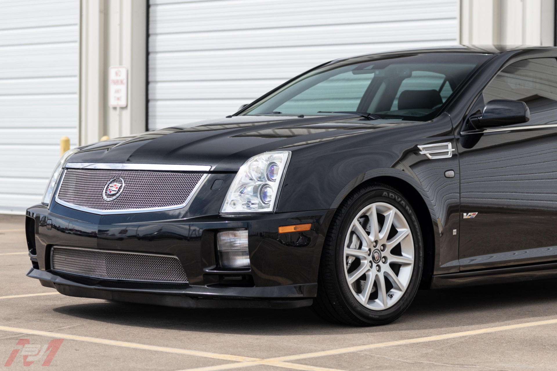 Used-2009-Cadillac-STS-V-V8