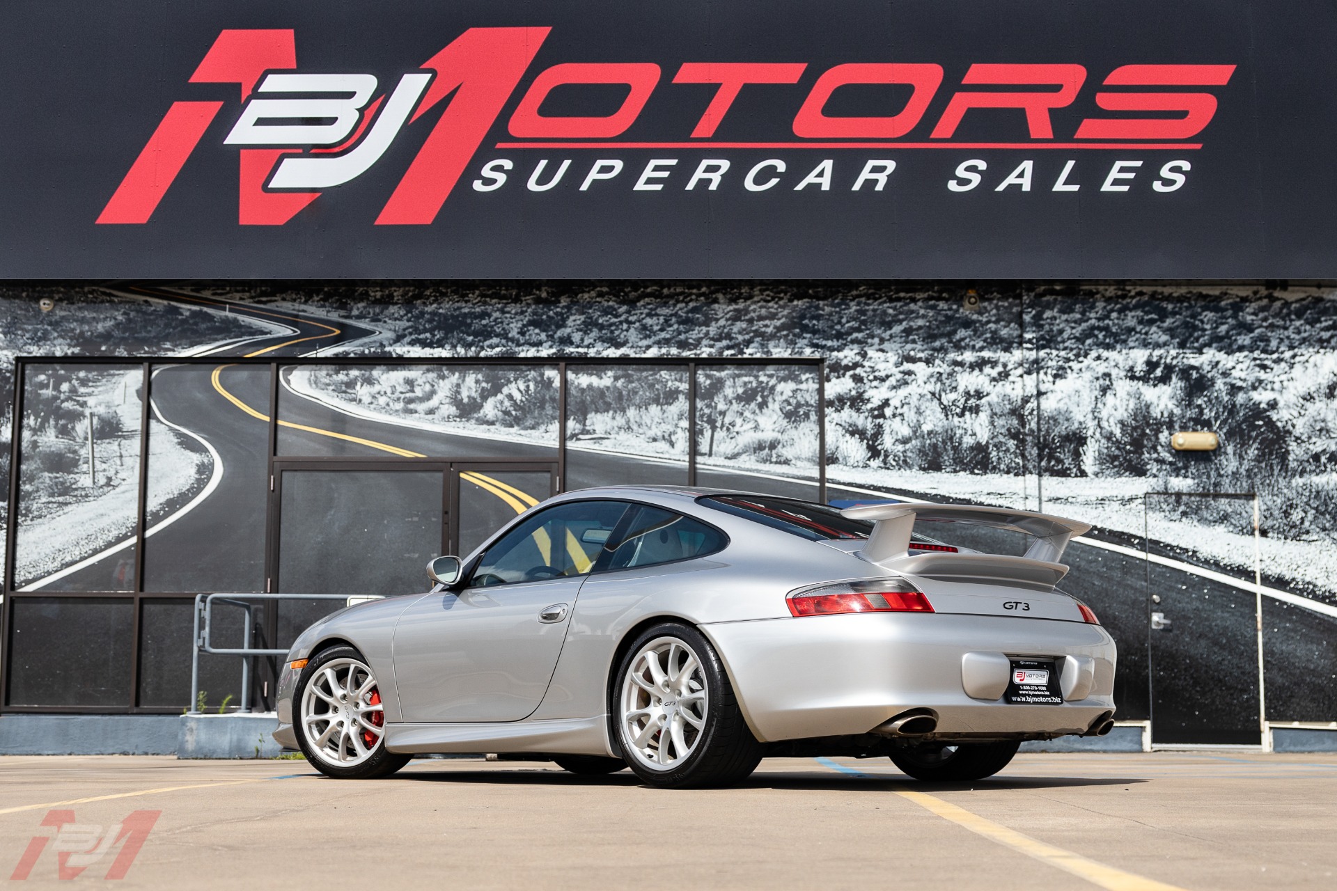 Used-2004-Porsche-911-GT3