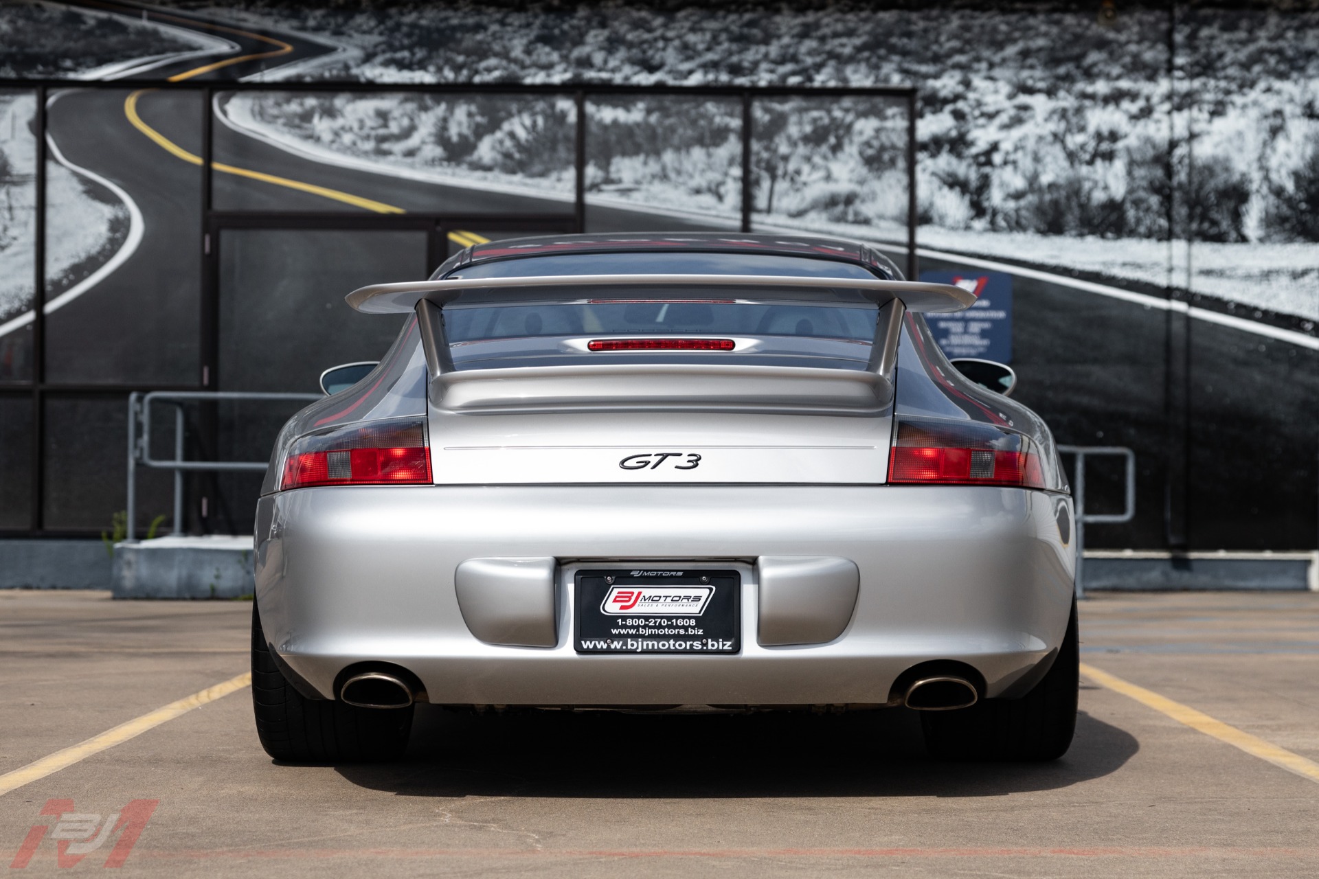 Used-2004-Porsche-911-GT3