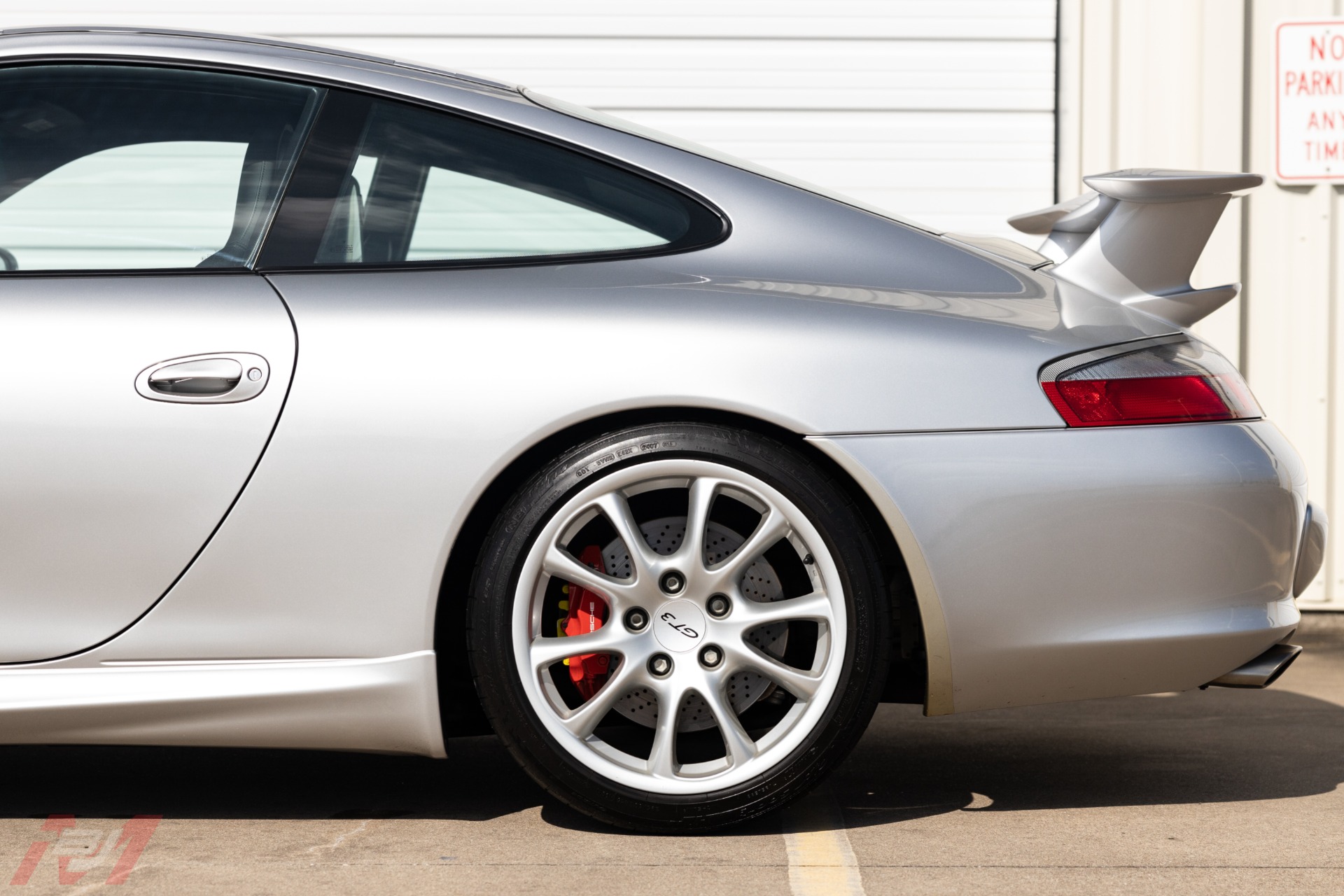 Used-2004-Porsche-911-GT3