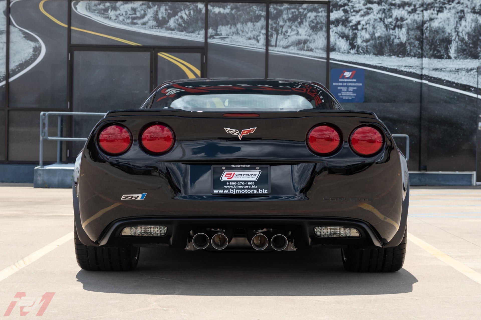 Used-2009-Chevrolet-Corvette-ZR1-3ZR