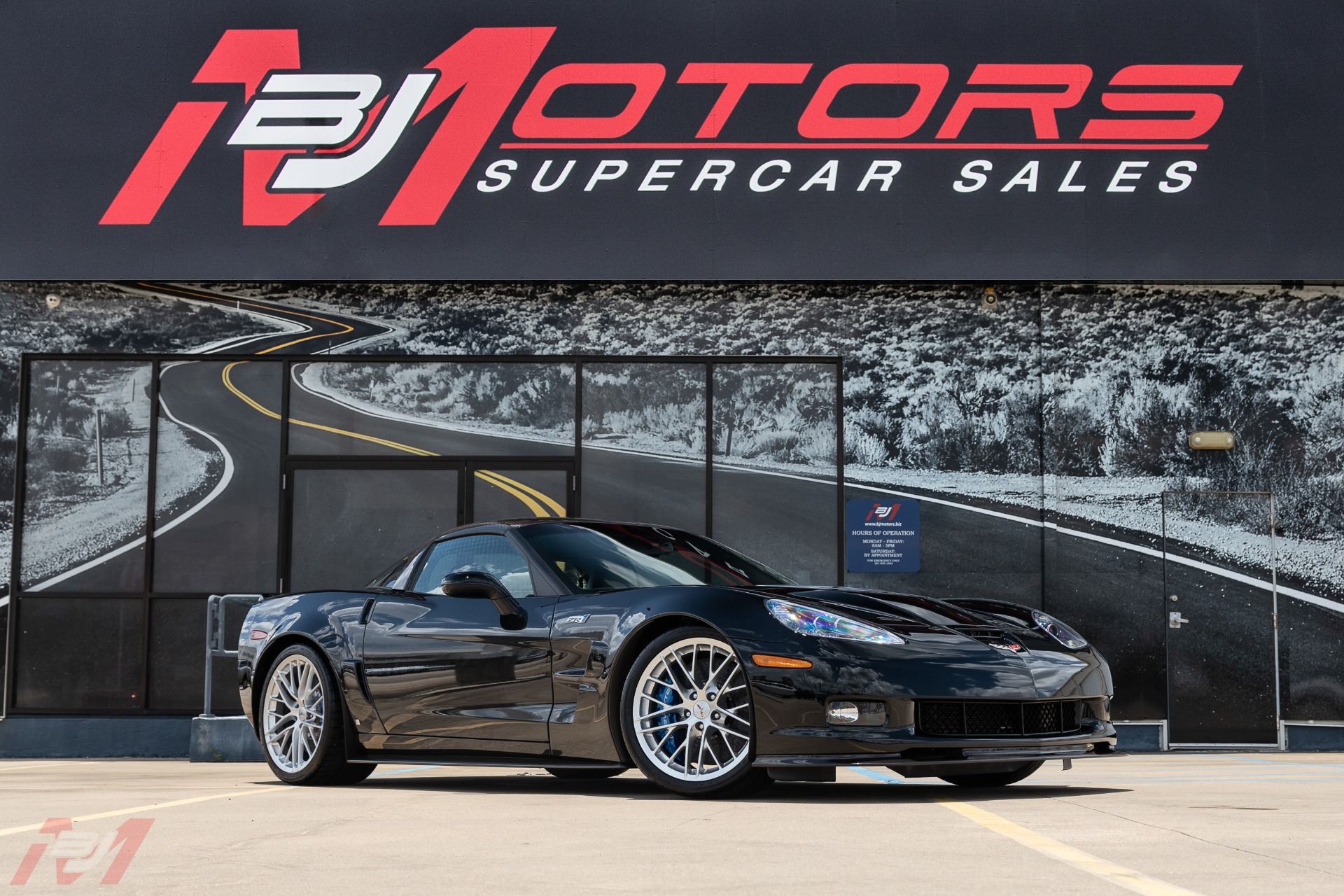 Used-2009-Chevrolet-Corvette-ZR1-3ZR