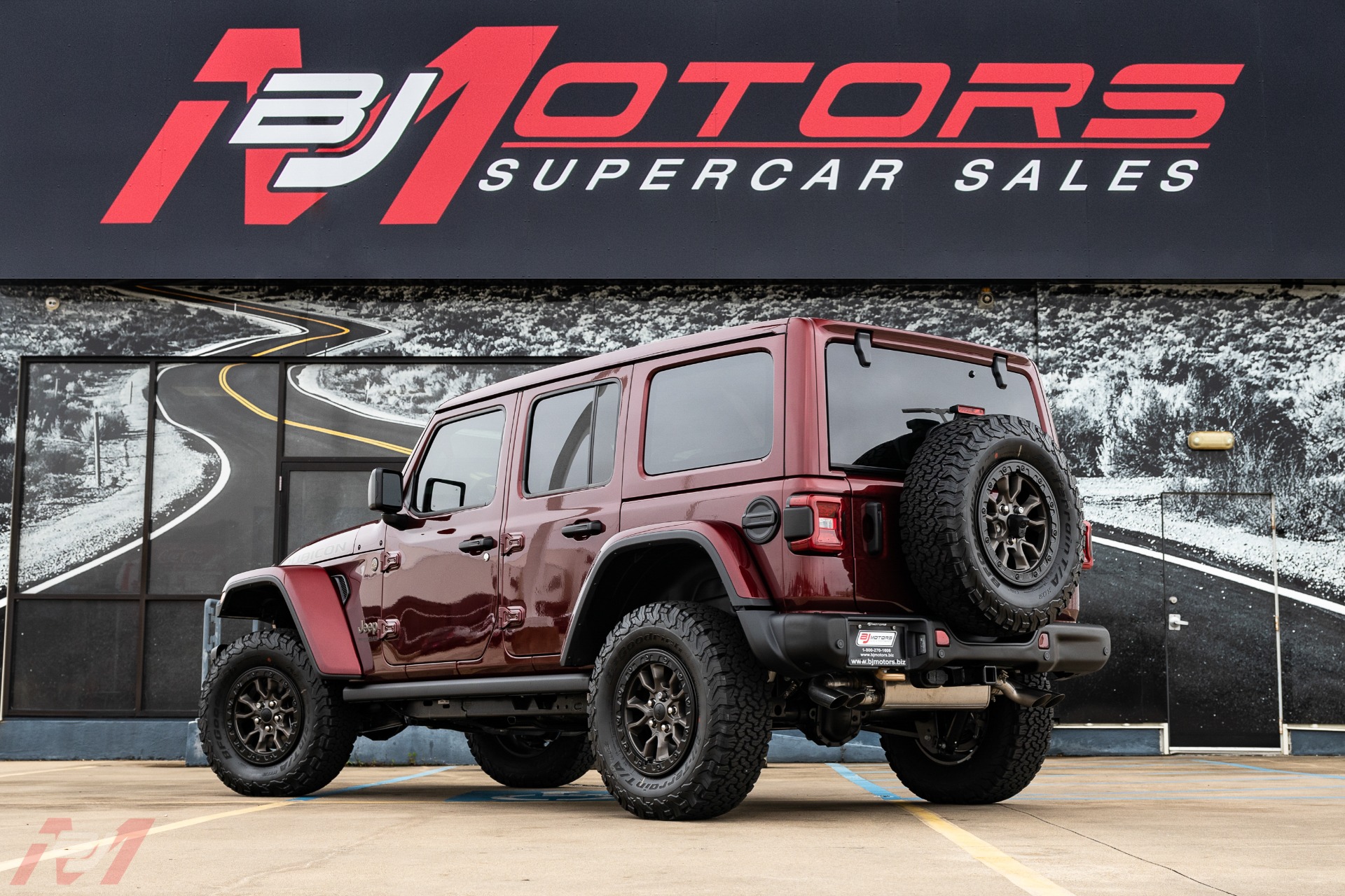 Used-2021-Jeep-Wrangler-Unlimited-Rubicon-392