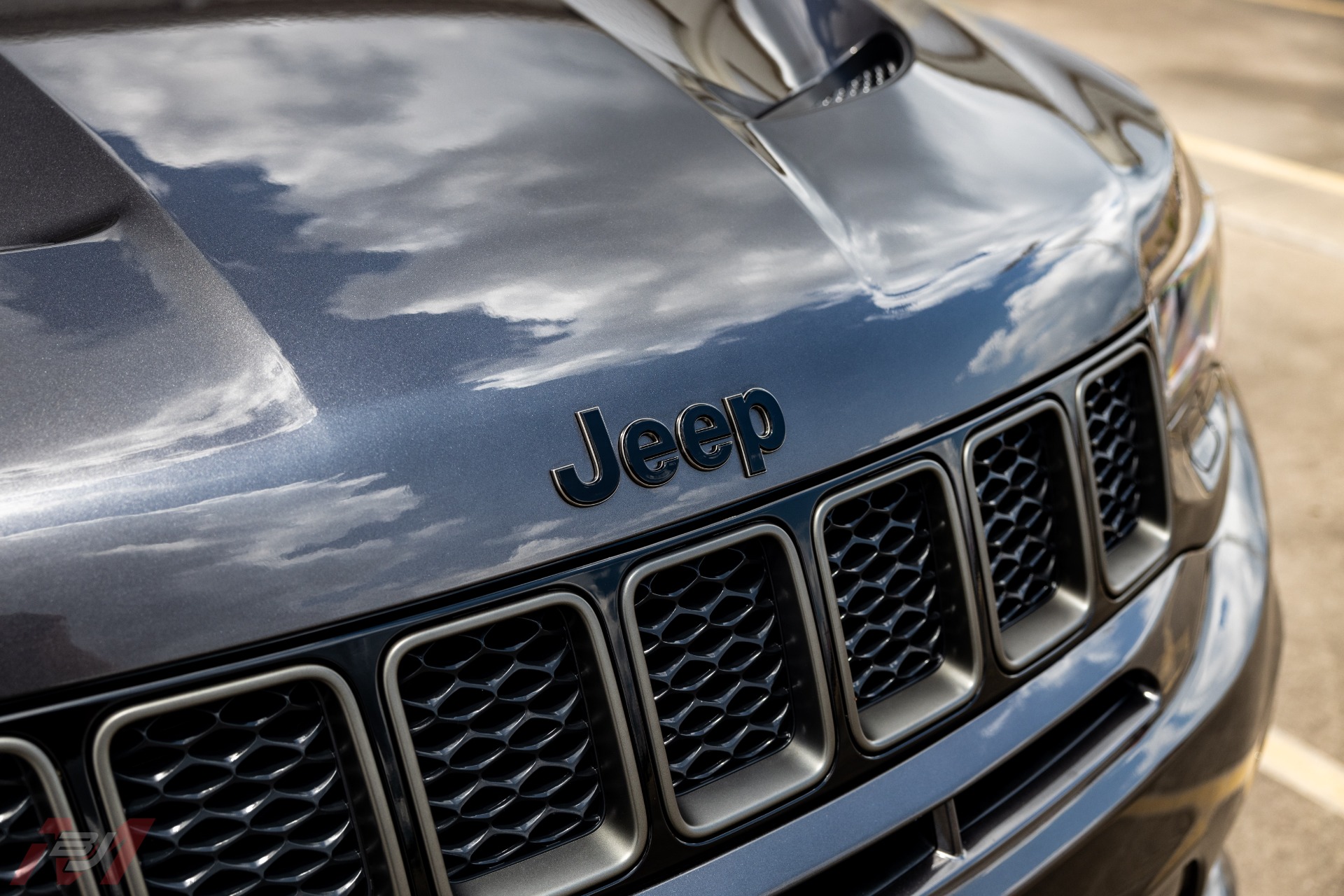 Used-2018-Jeep-Grand-Cherokee-Trackhawk